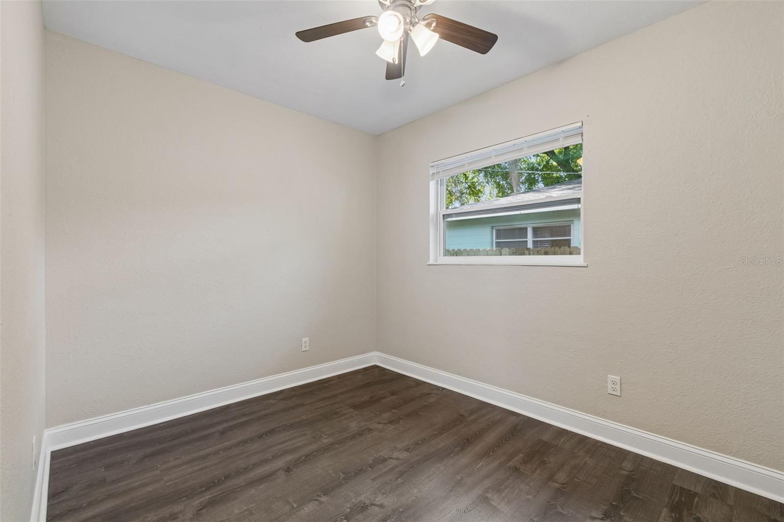 6710 N Harer St Property Photo 32