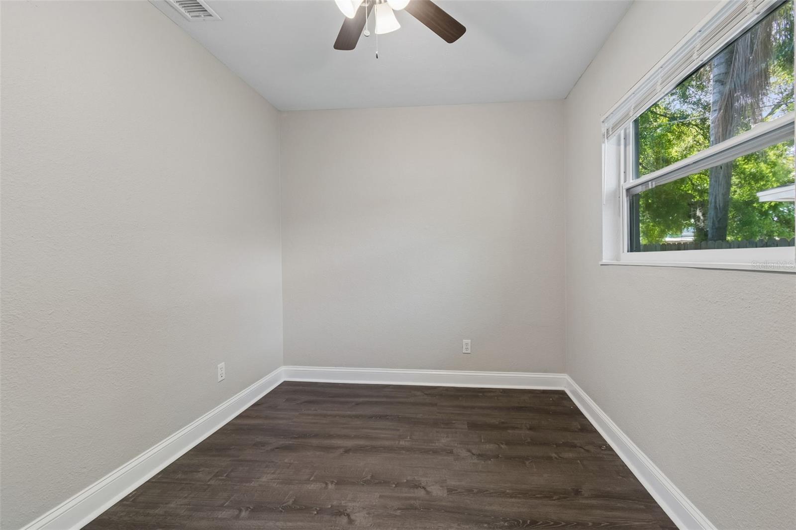 6710 N Harer St Property Photo 33