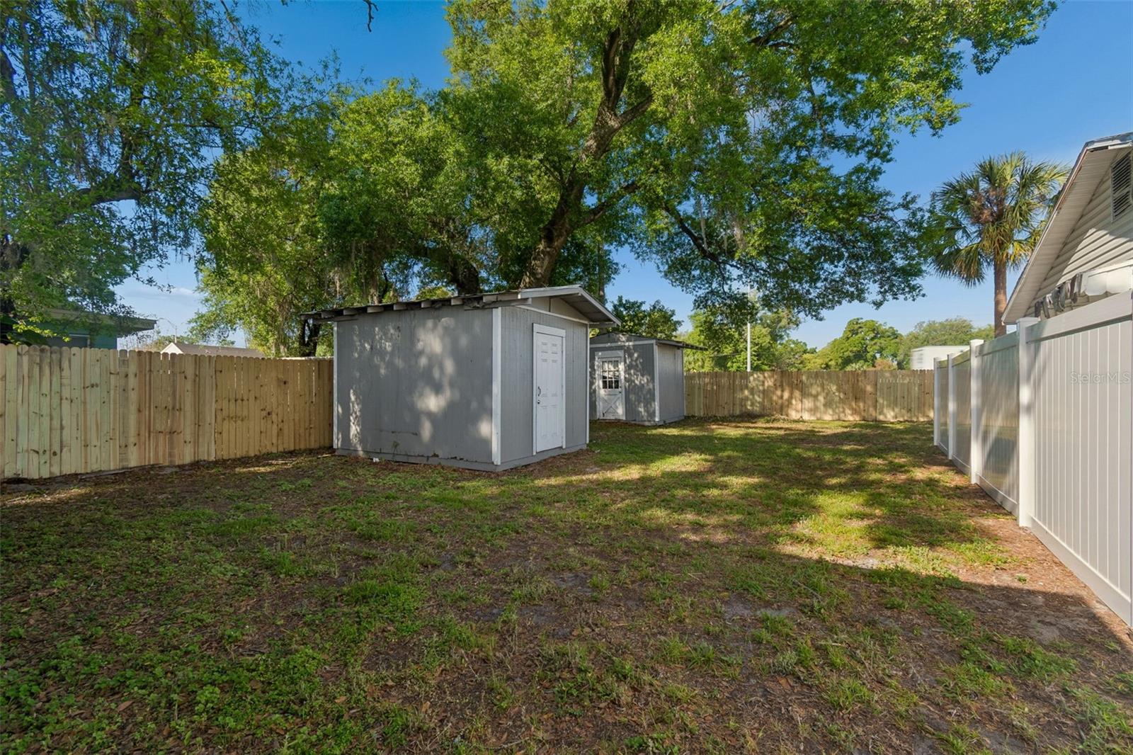 6710 N Harer St Property Photo 48
