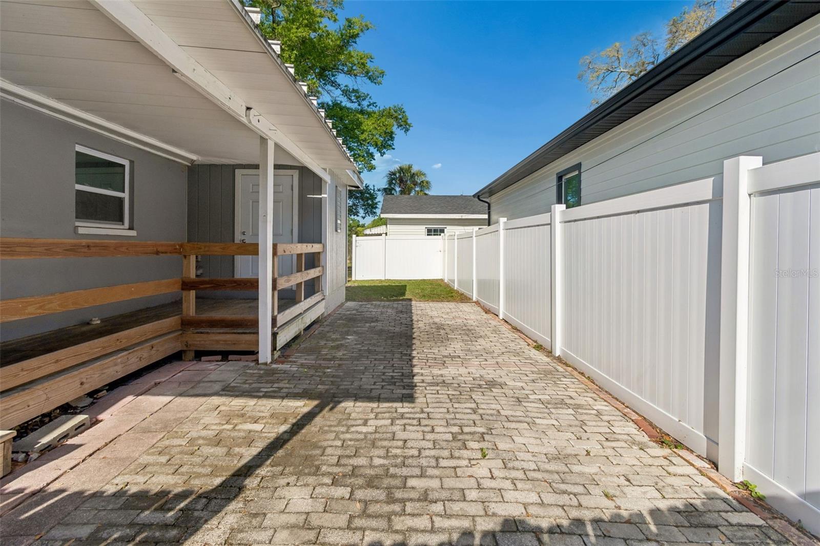 6710 N Harer St Property Photo 60