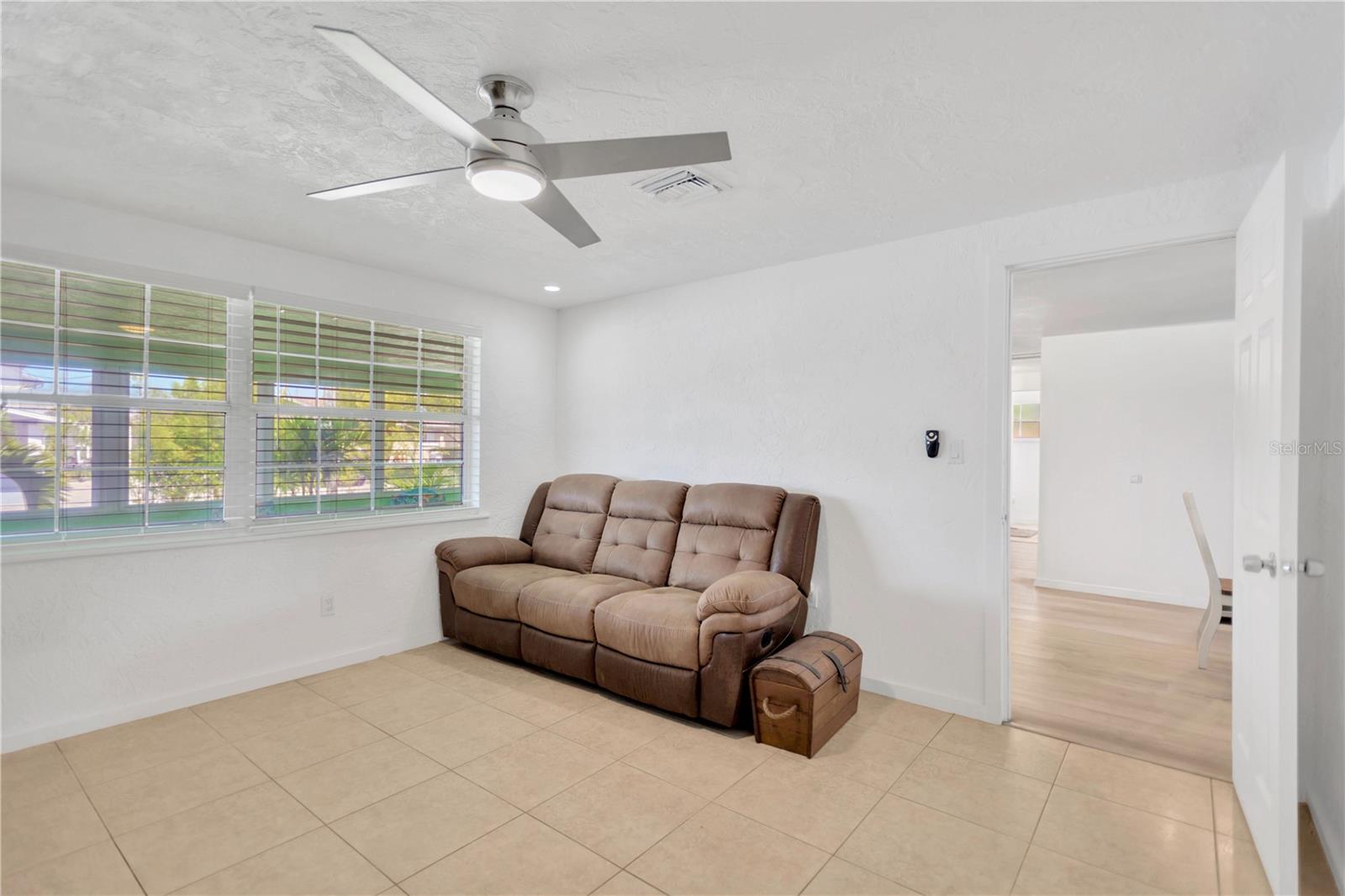 13724 Cox Ave Property Photo 17