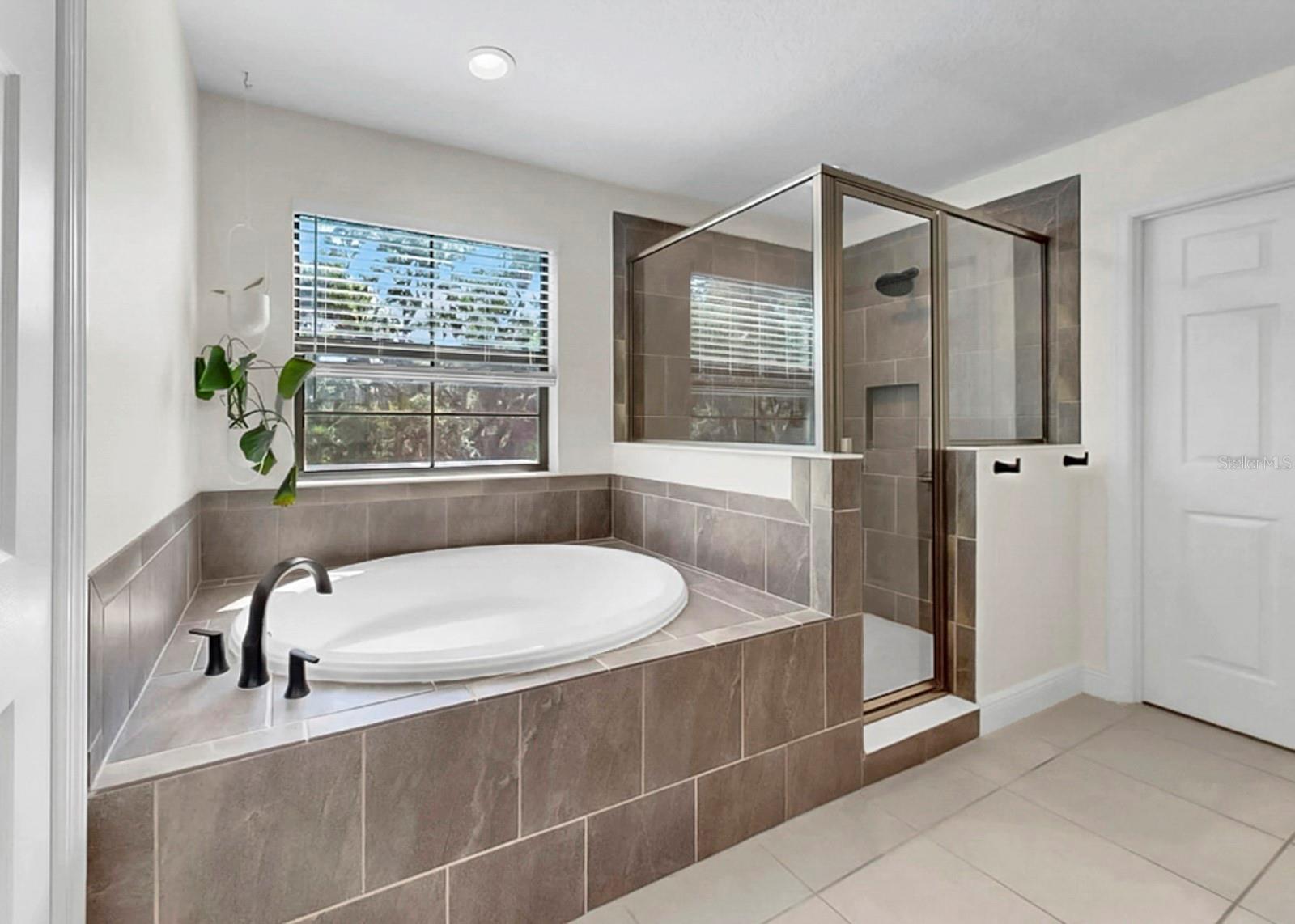 13036 Pennybrook Dr Property Photo 33