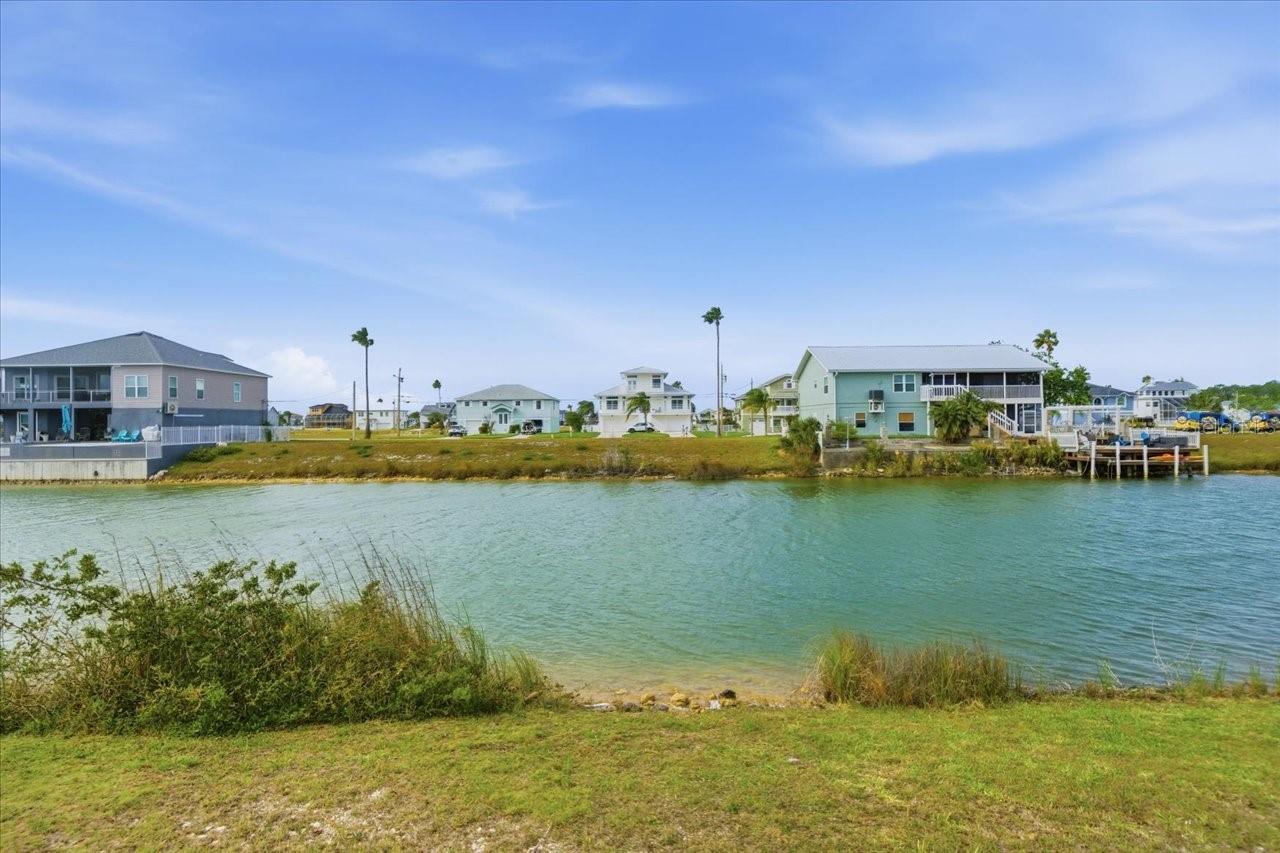 3487 Croaker Dr Property Photo 3