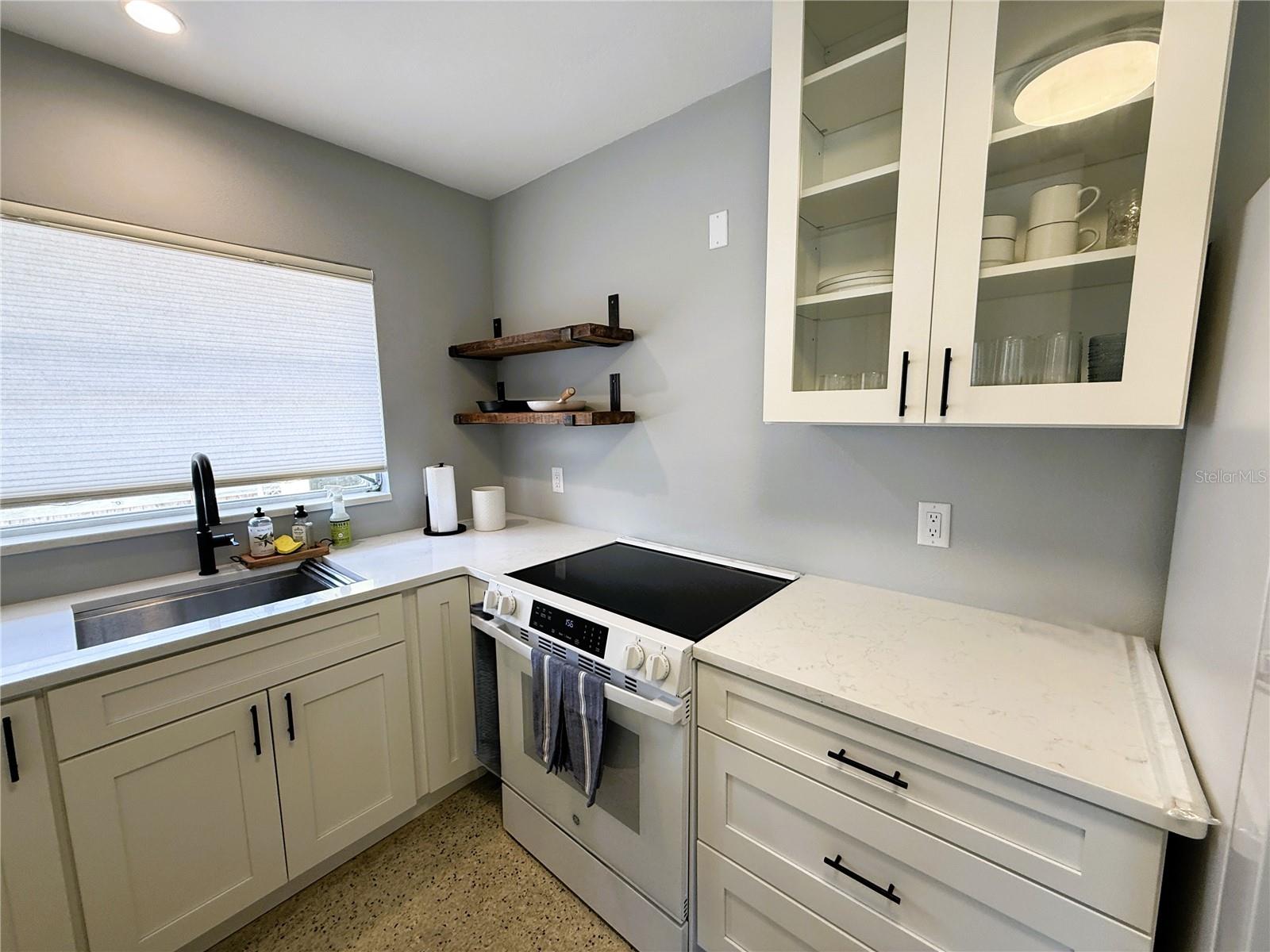 14017 W Parsley Dr Property Photo 8