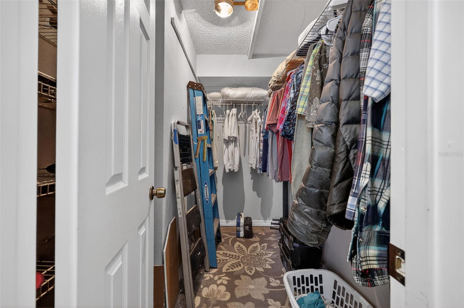 255 Dolphin Pt #211 Property Photo 28