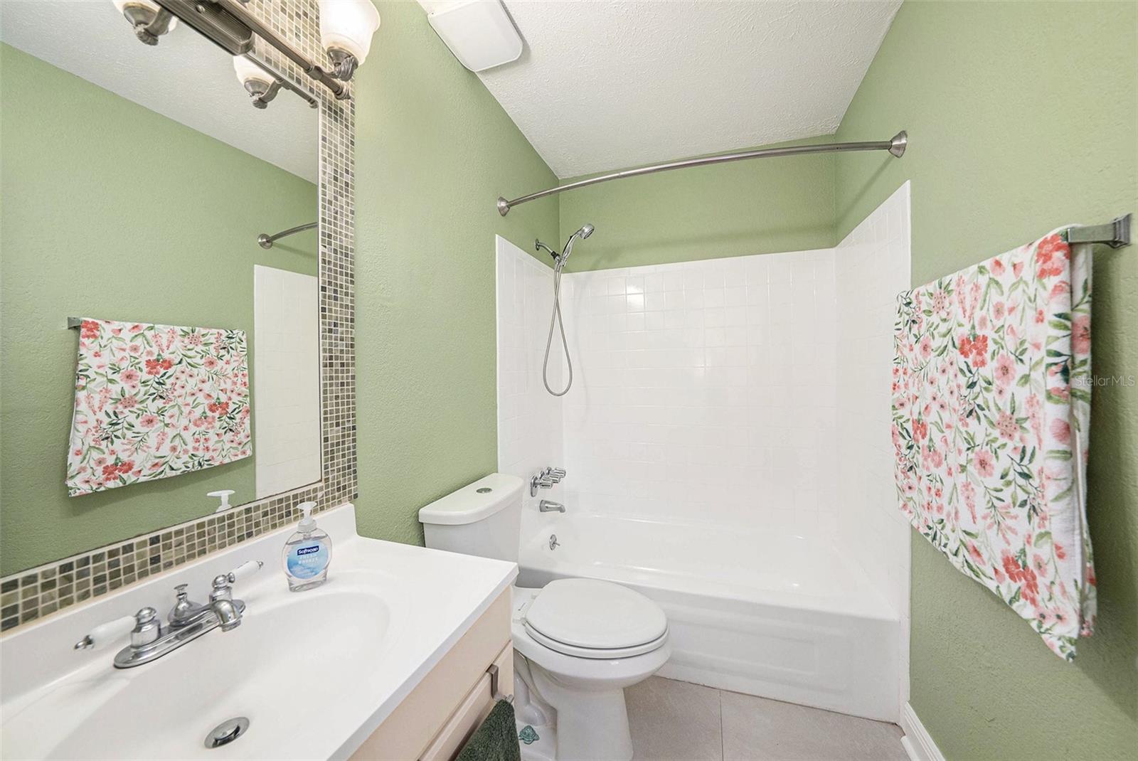 13725 Juniper Blossom Dr #201 Property Photo 9