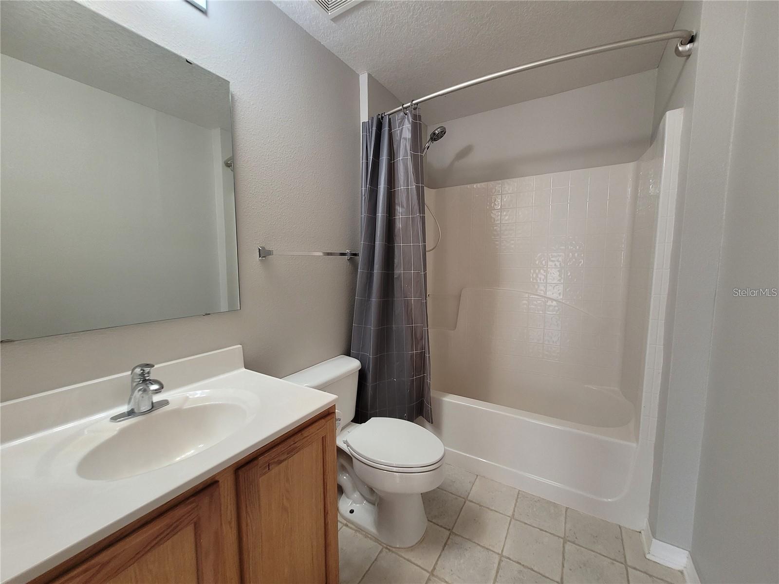 3805 Exeter Ln Property Photo 21
