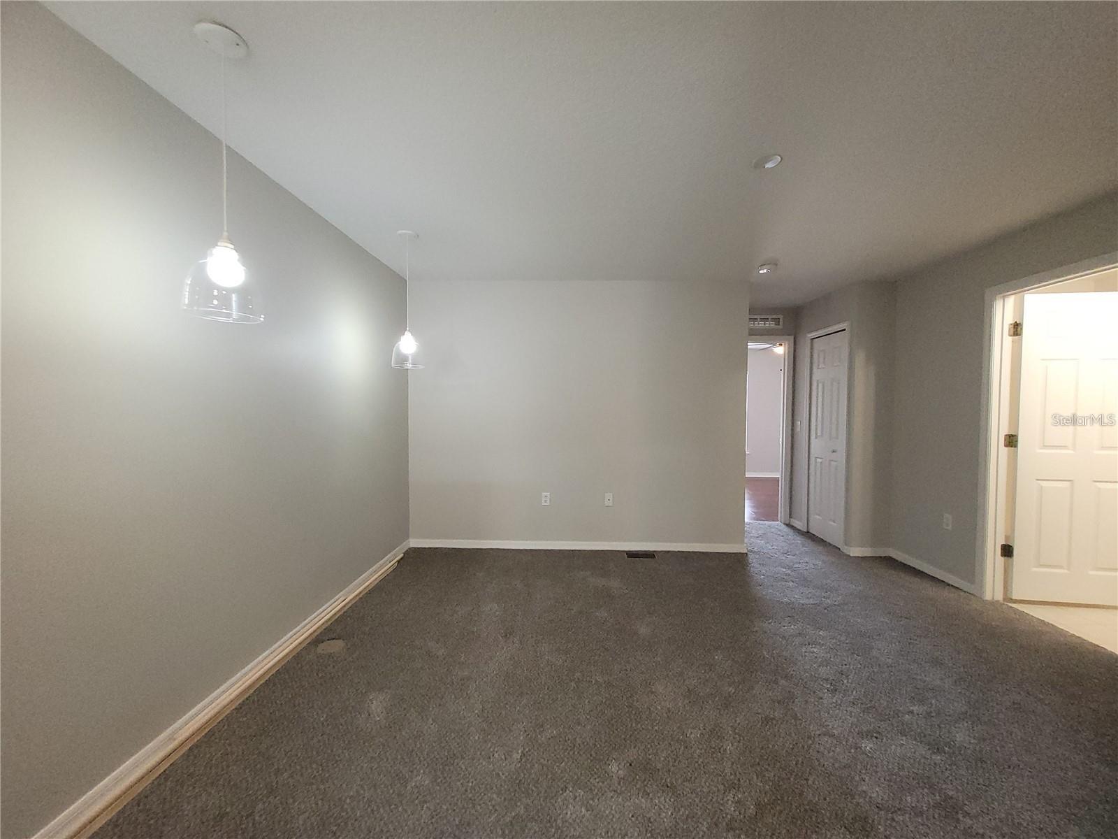 3805 Exeter Ln Property Photo 23