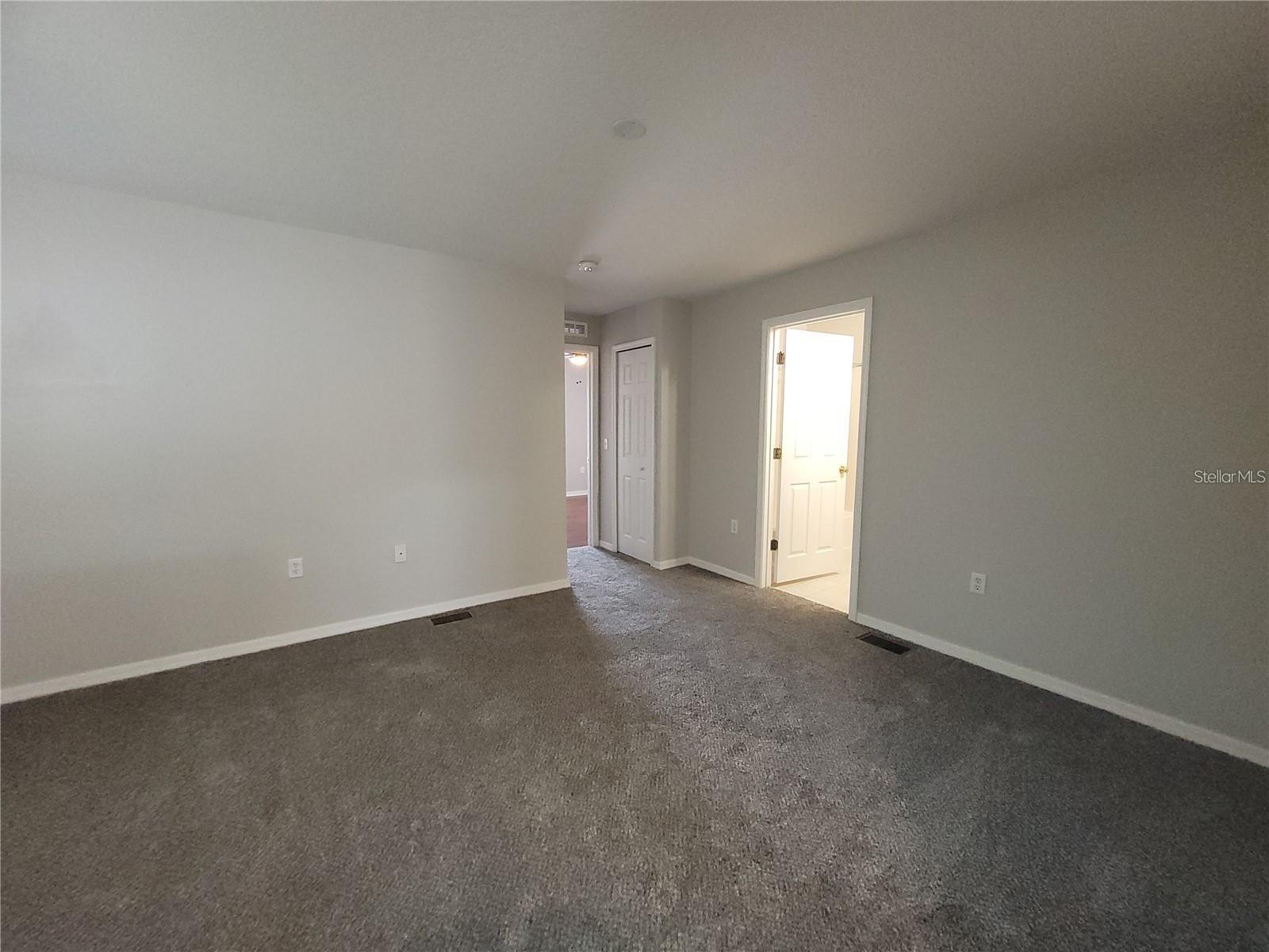 3805 Exeter Ln Property Photo 24