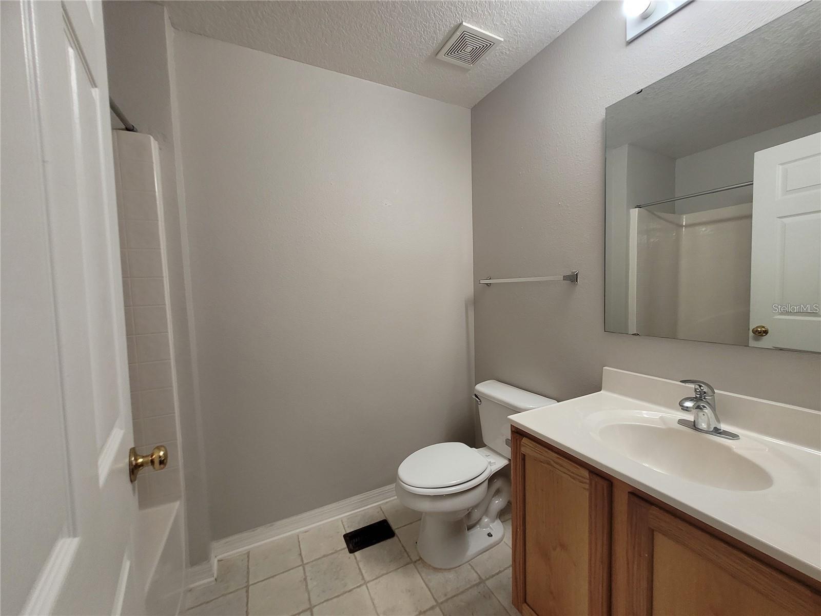 3805 Exeter Ln Property Photo 26