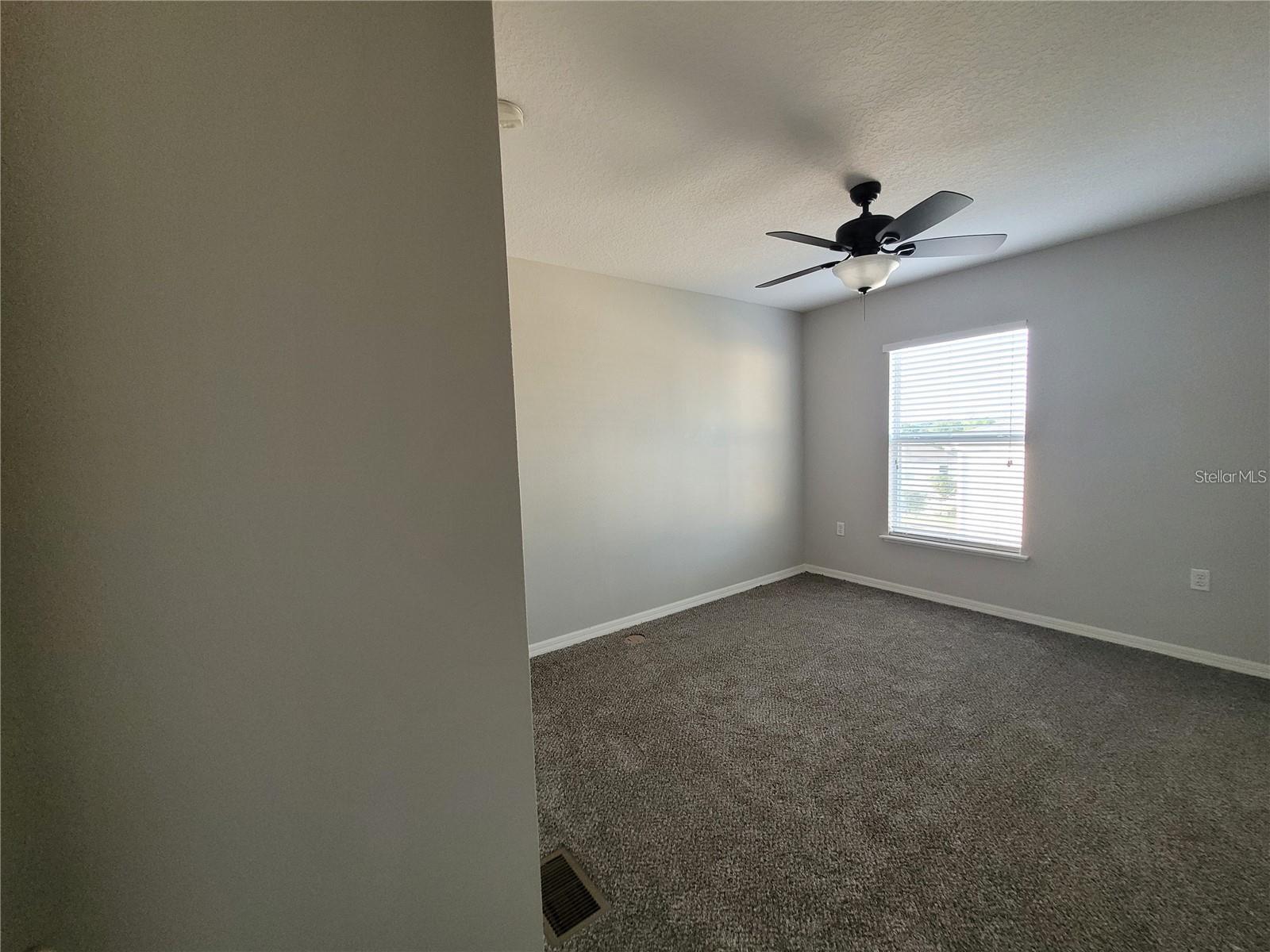 3805 Exeter Ln Property Photo 31