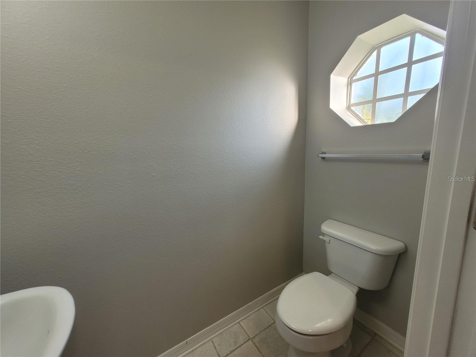 3805 Exeter Ln Property Photo 34