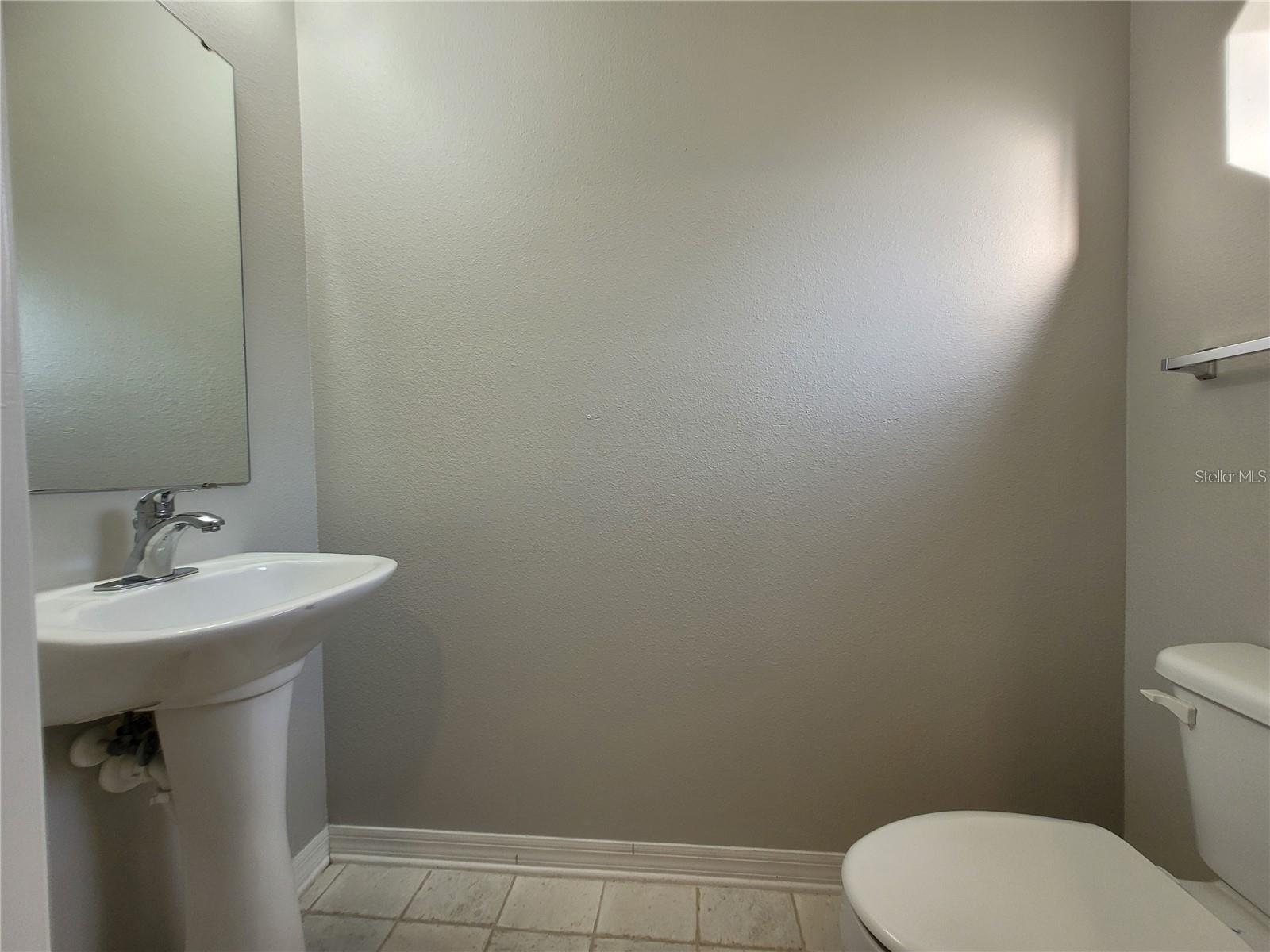 3805 Exeter Ln Property Photo 36