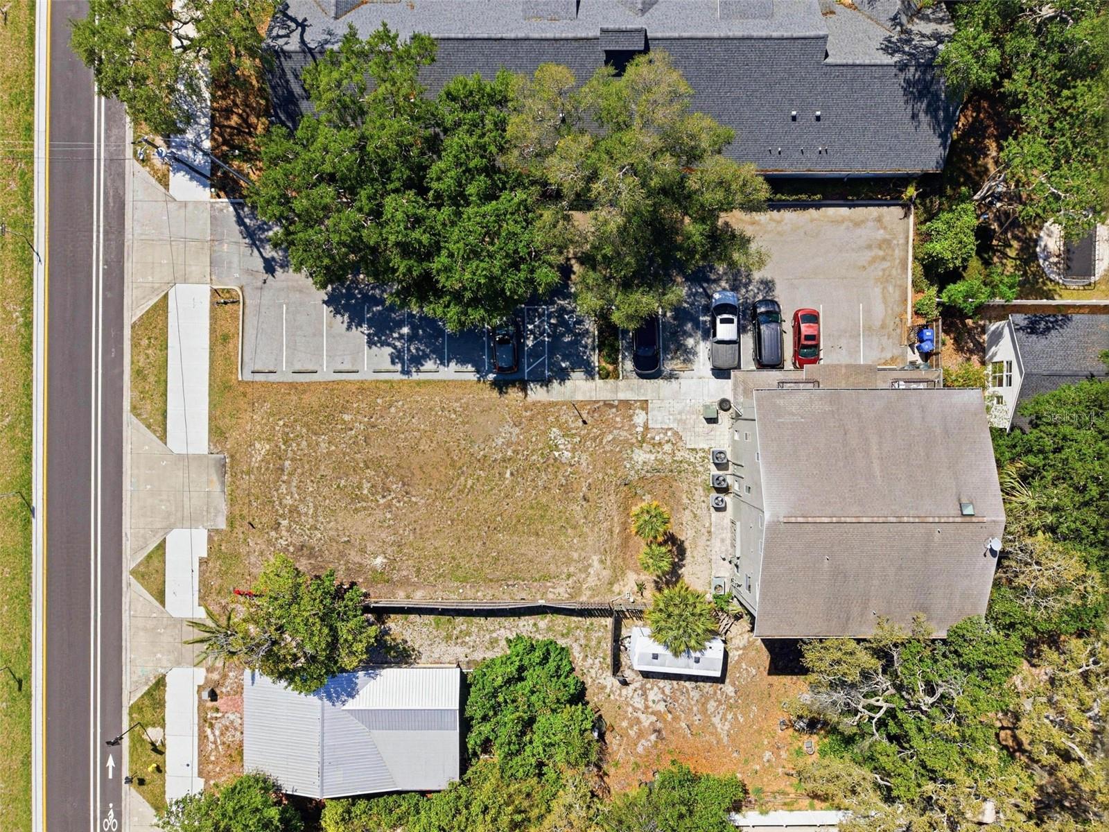 444 Skinner Blvd Property Photo 8