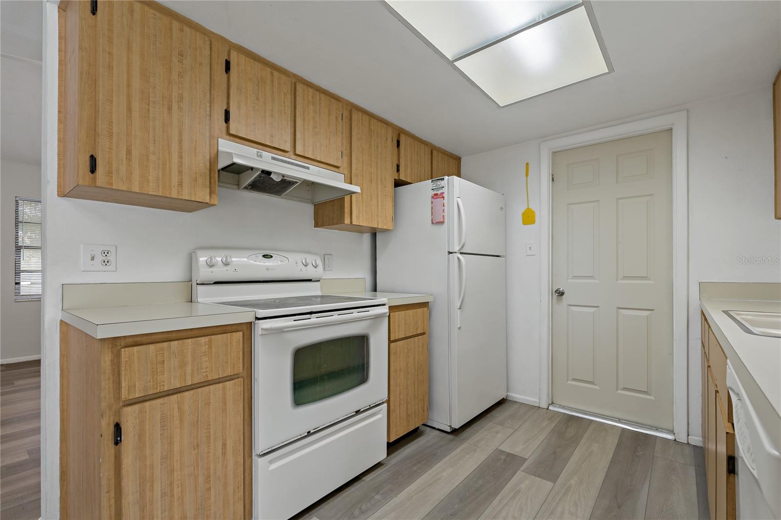 1301 Mandarin Dr Property Photo 9