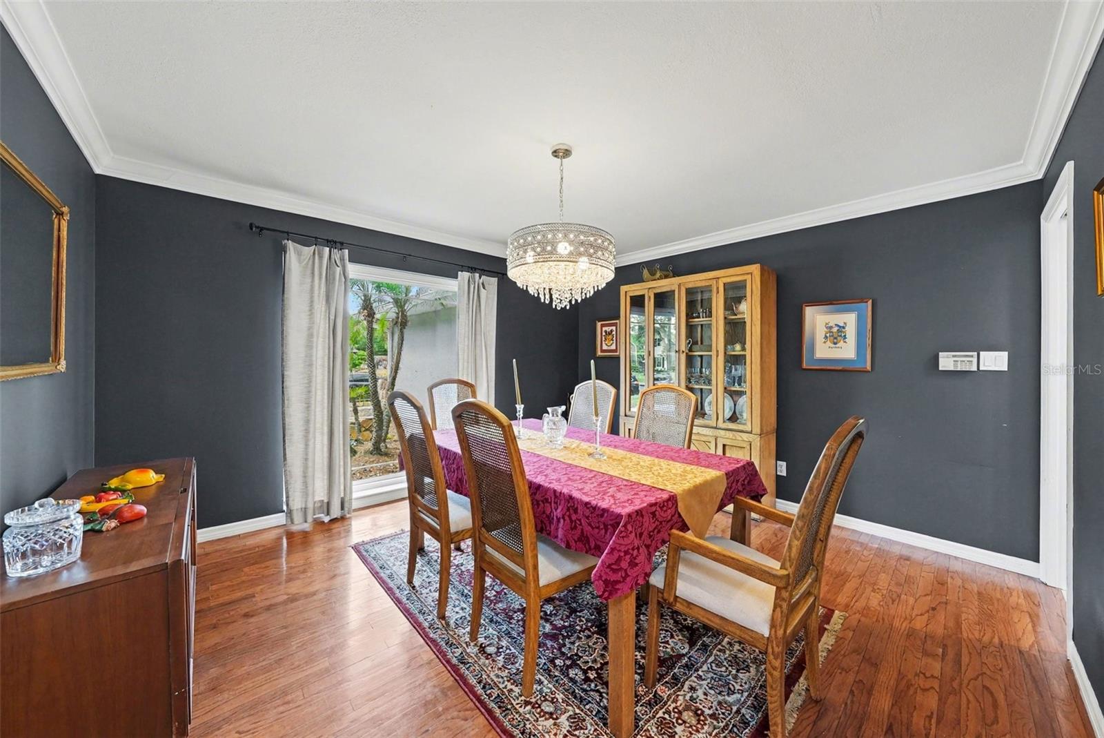 1009 Morfield Ln Property Photo 13