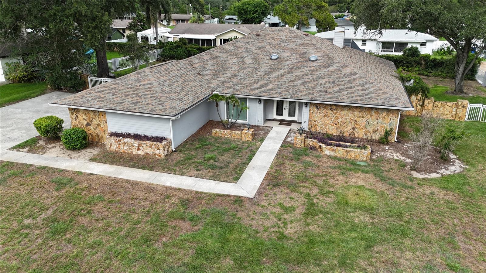 1009 Morfield Ln Property Photo 33