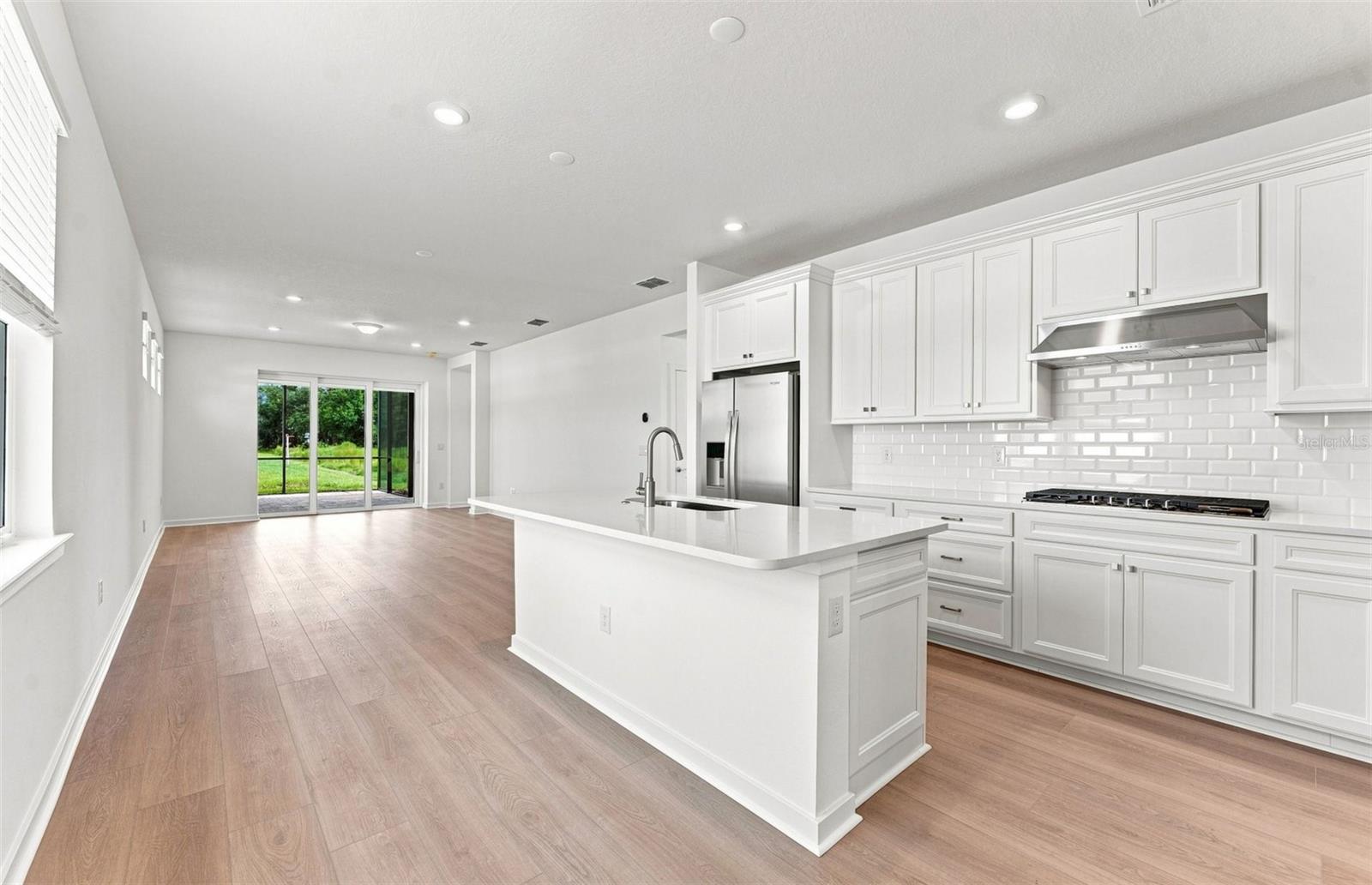 14753 Sunlit Cir Property Photo 7
