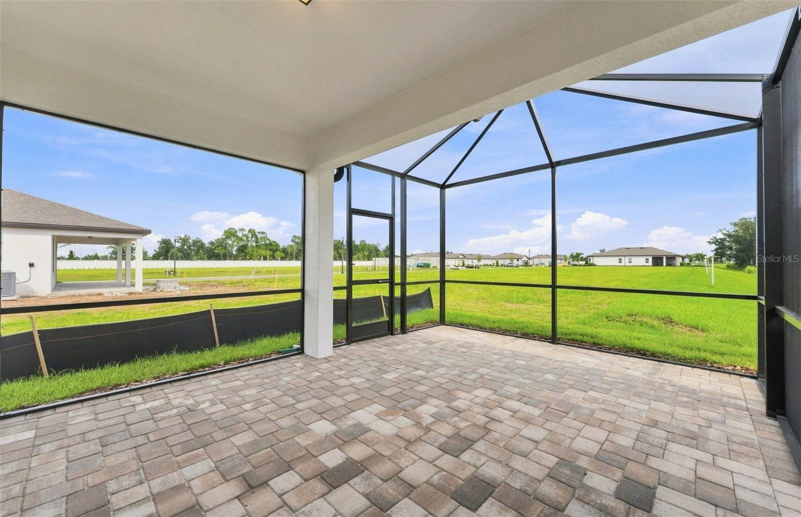 14753 Sunlit Cir Property Photo 17
