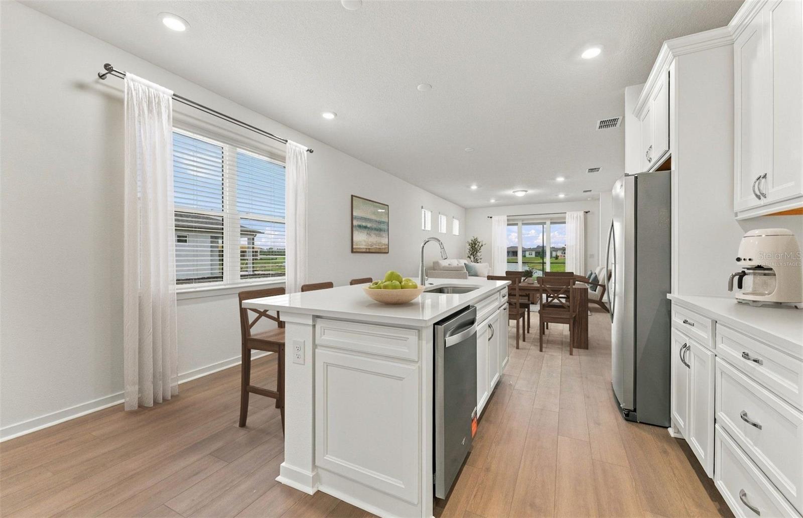 15029 Sunbeam St Property Photo 2