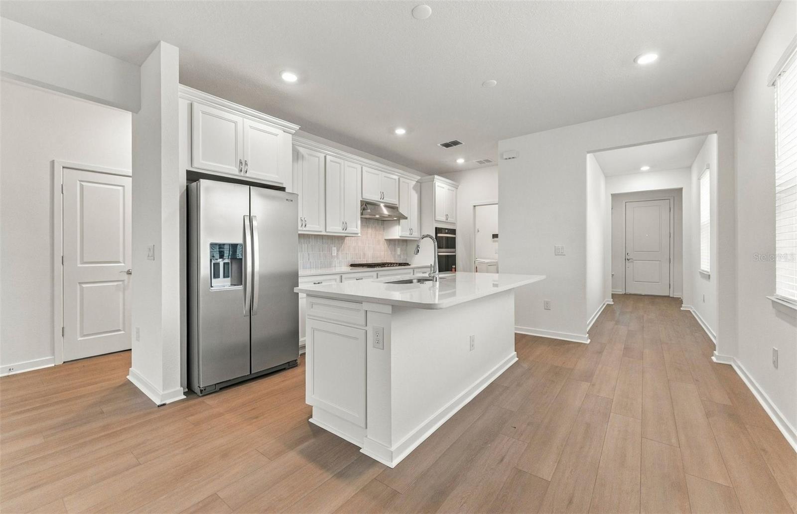 15029 Sunbeam St Property Photo 3