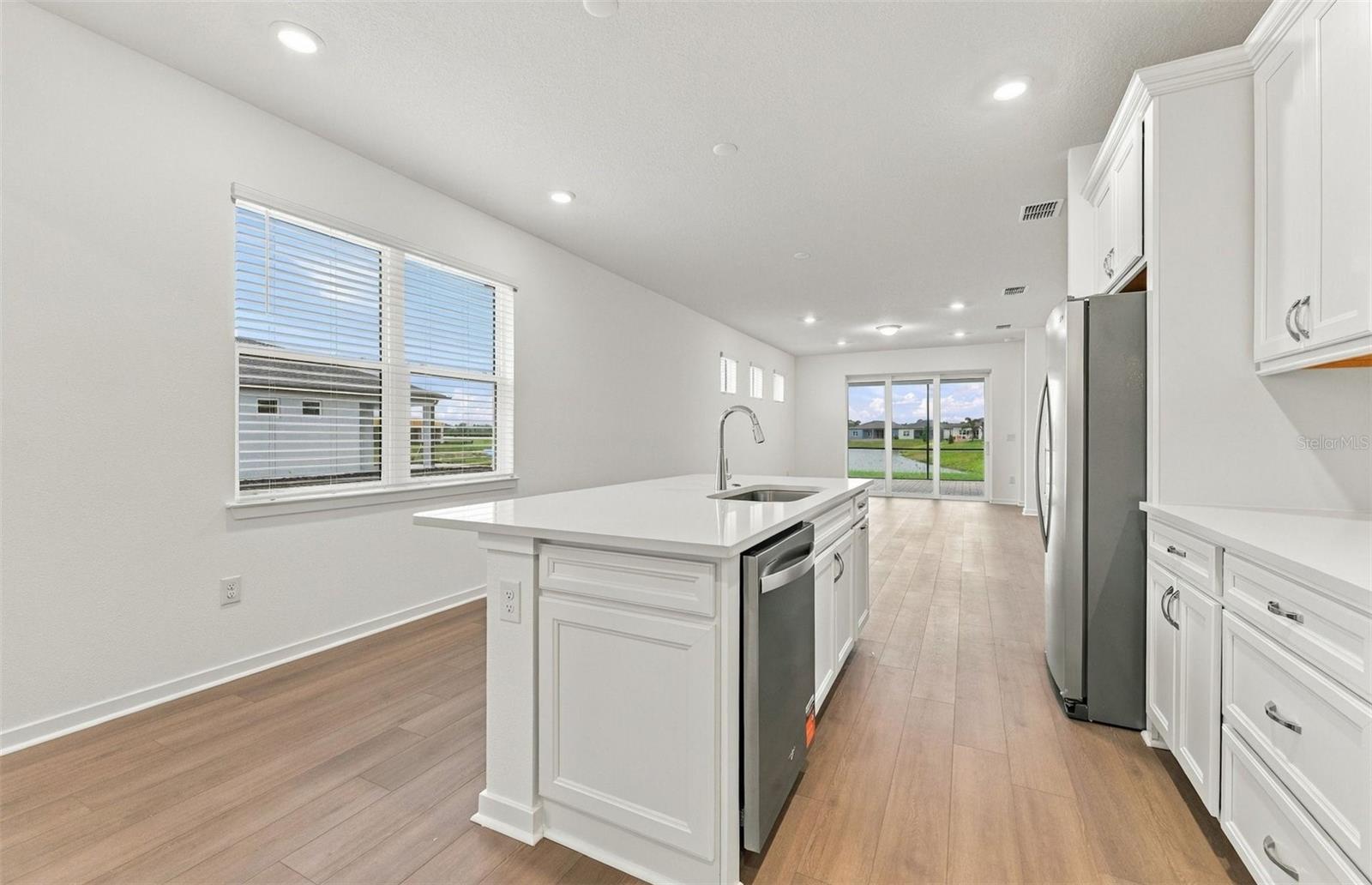 15029 Sunbeam St Property Photo 4