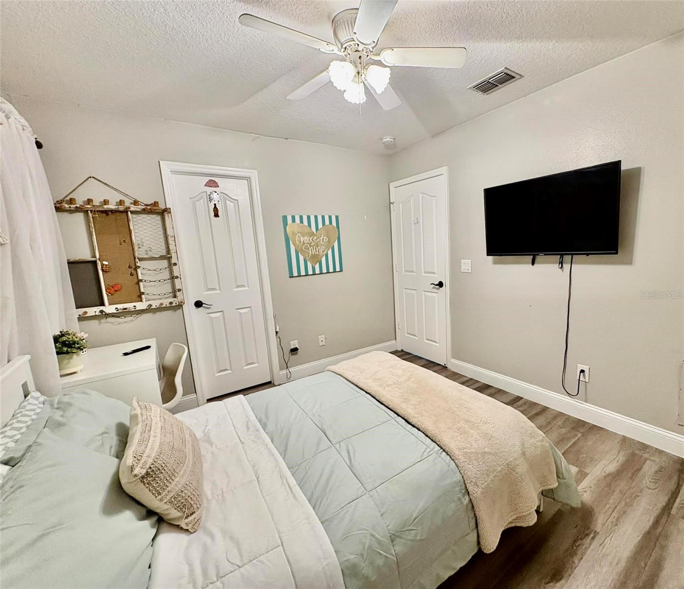 1635 Ledgestone Dr Property Photo 30