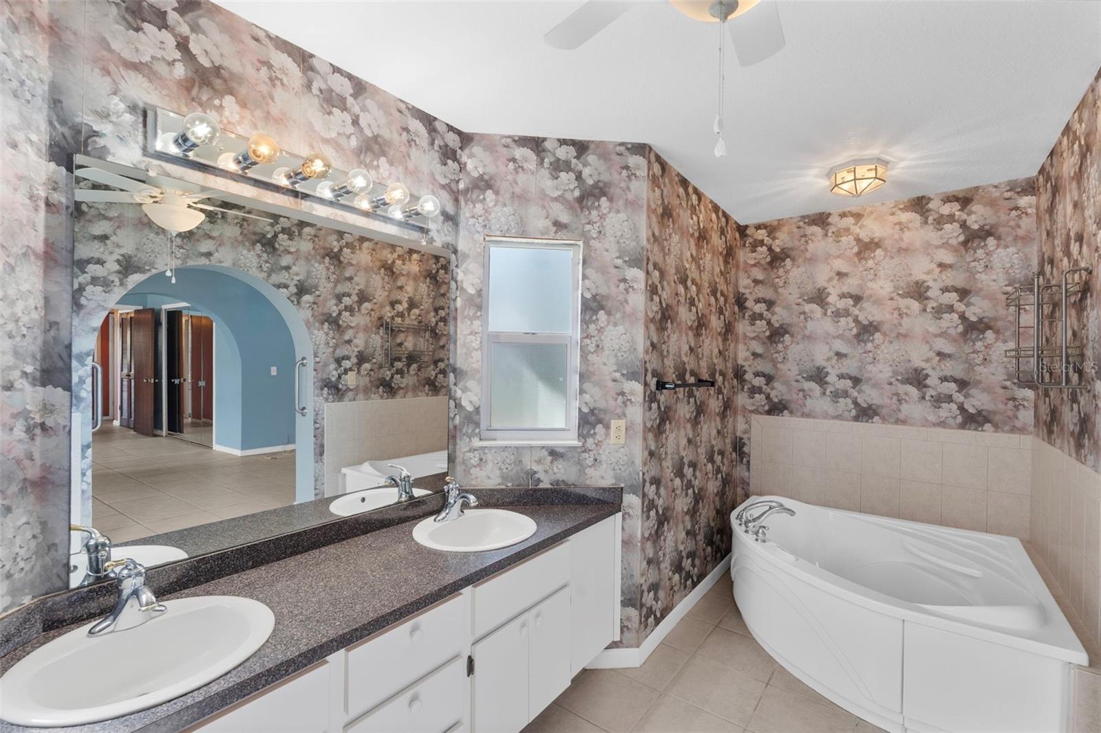 1768 Harbor Cir E Property Photo 16