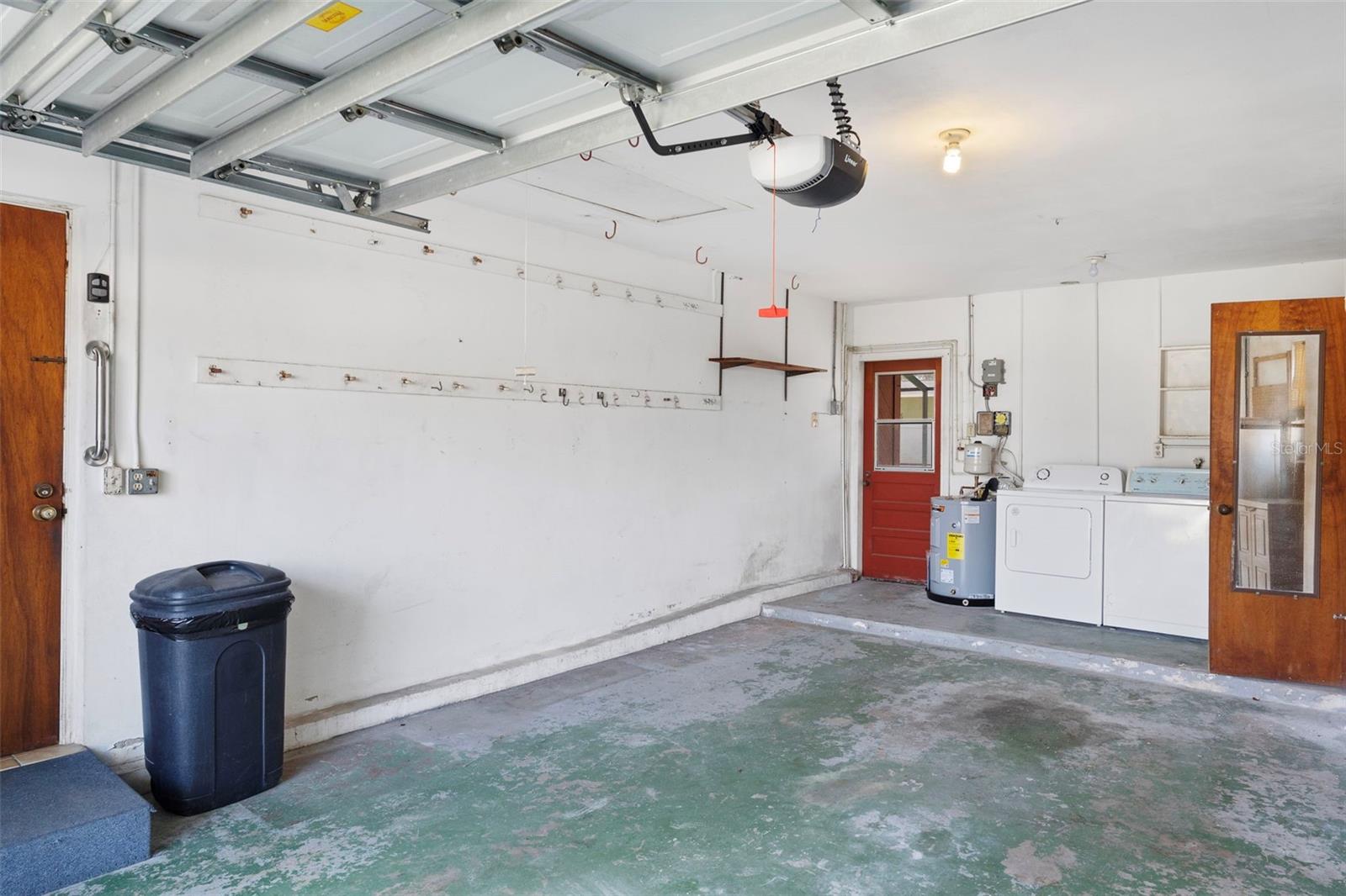 1768 Harbor Cir E Property Photo 25