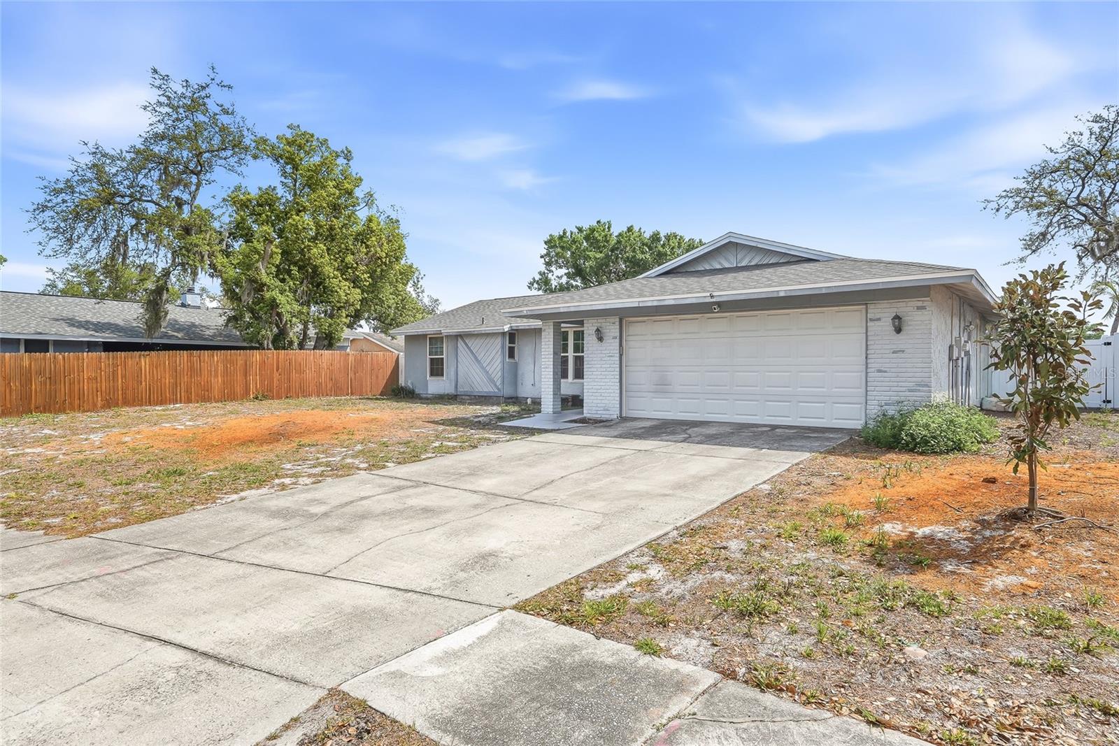 4104 Fallon Ct Property Photo 2