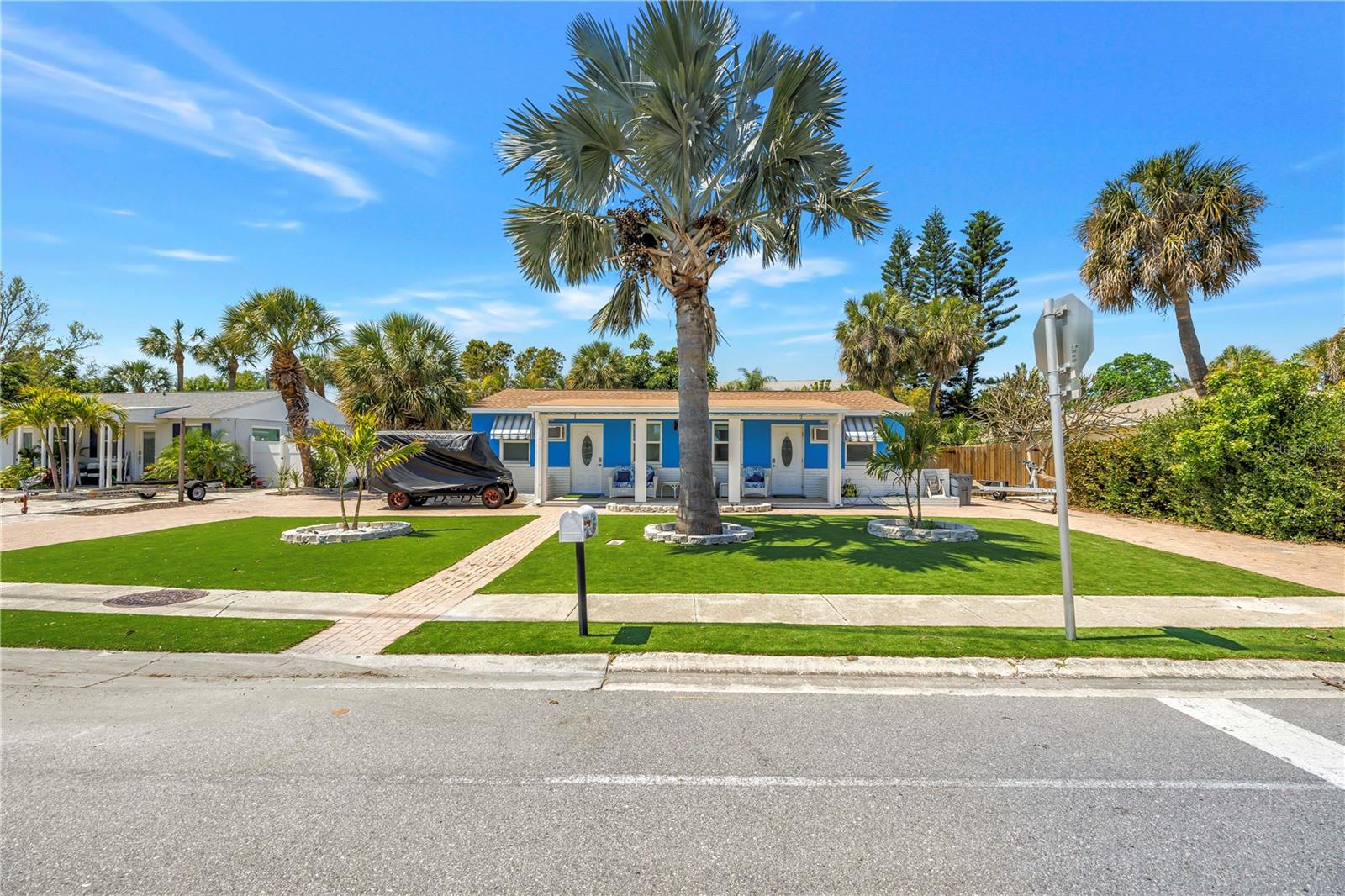 6892 Gulf Winds Dr #2 Property Photo 23