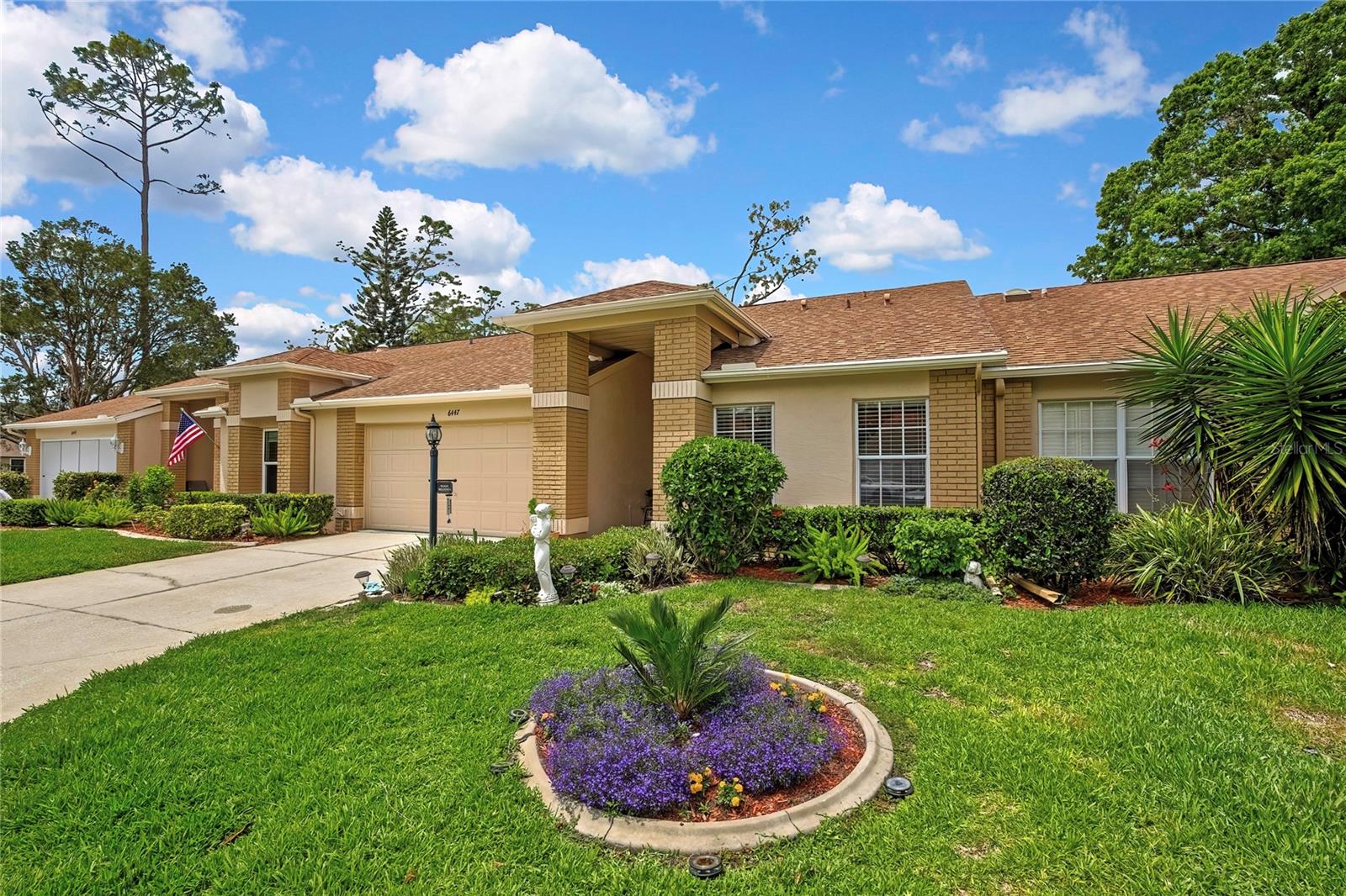 6447 Pine Walk Dr Property Photo