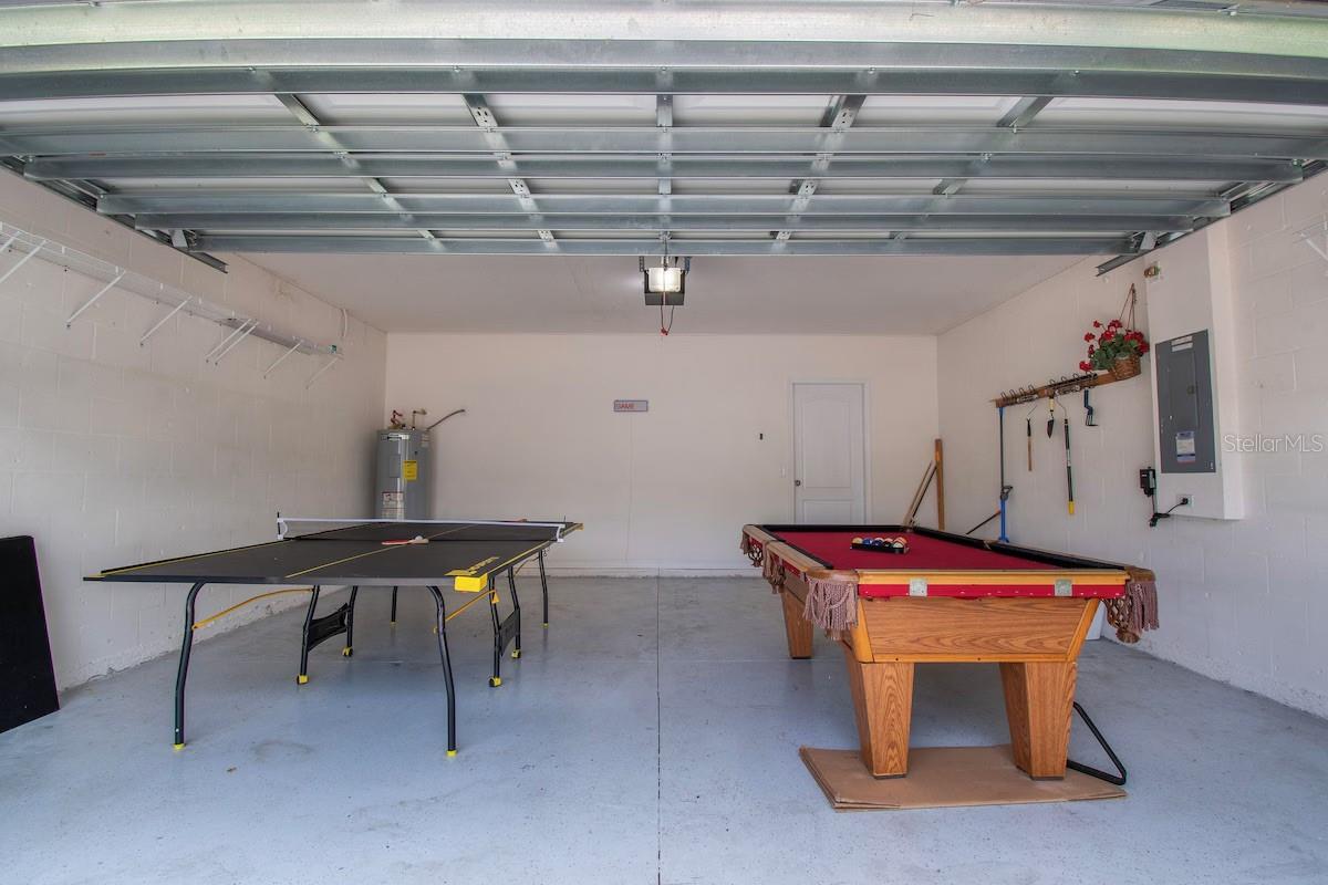10108 Hawk Storm Ave Property Photo 6