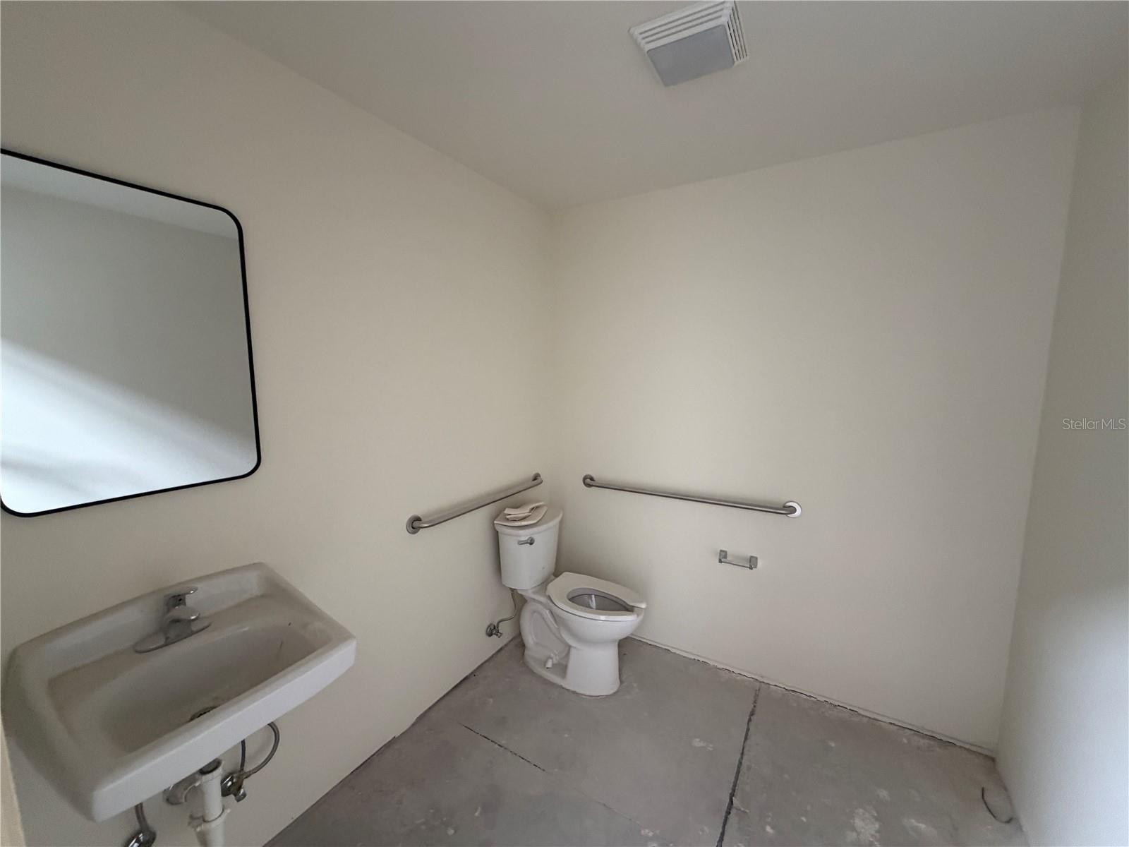 9224 130th Ave N Property Photo 18