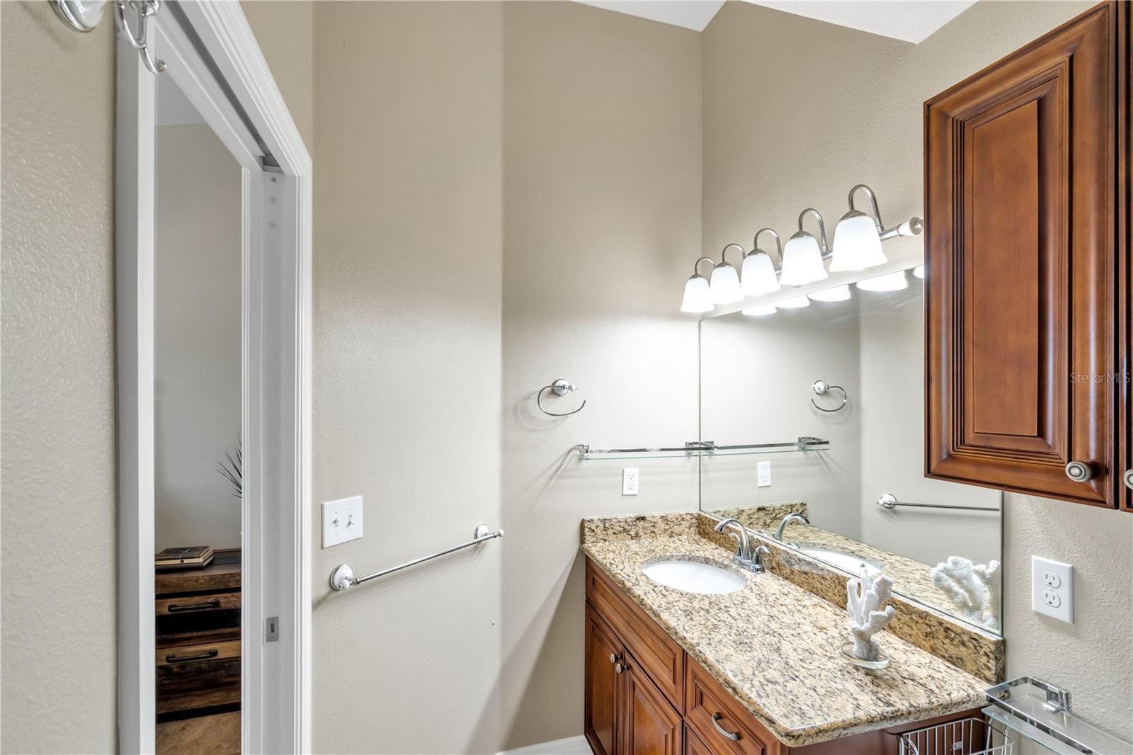 6420 Banyan Blvd #303 Property Photo 20