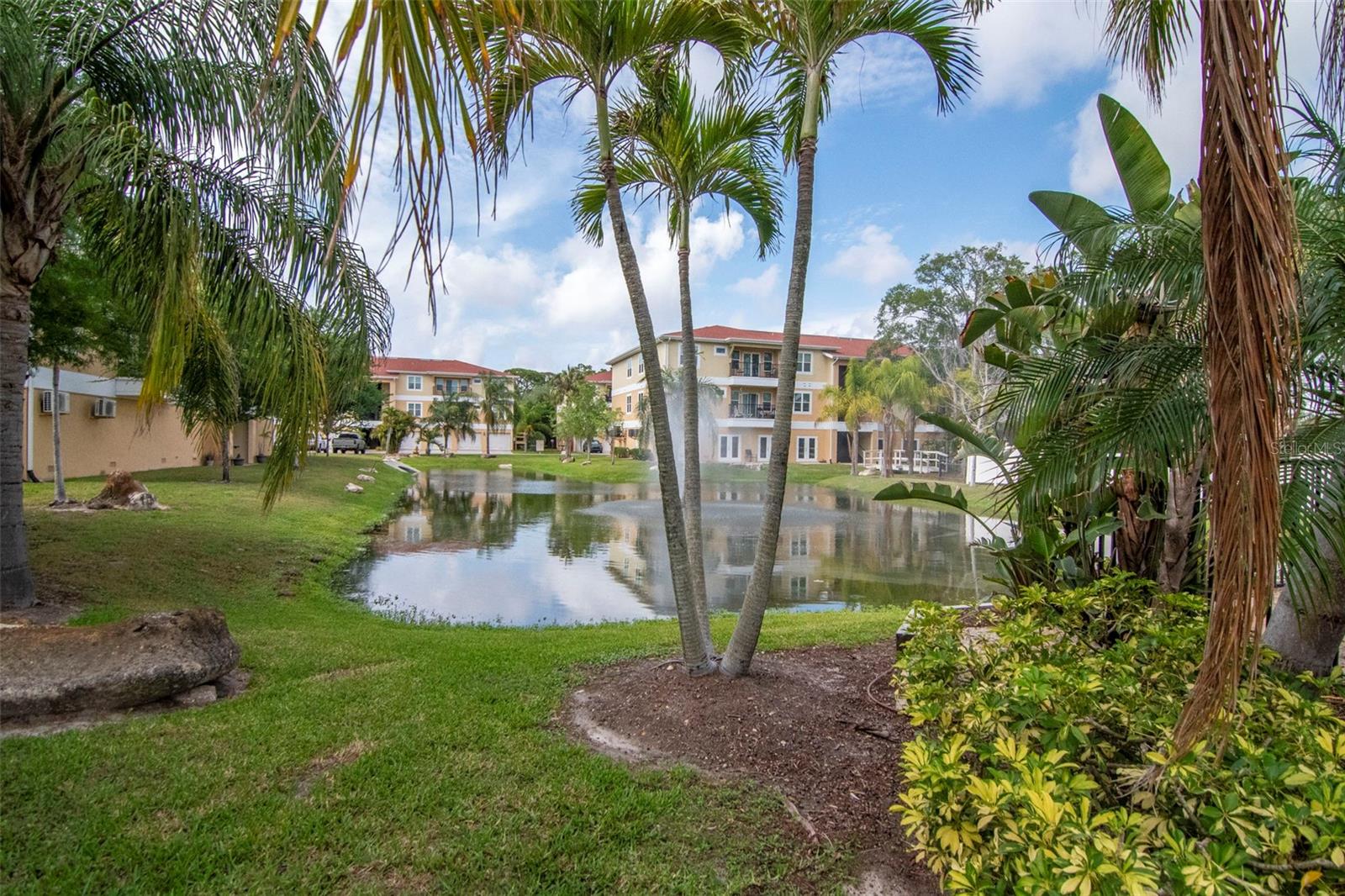 6420 Banyan Blvd #303 Property Photo 32