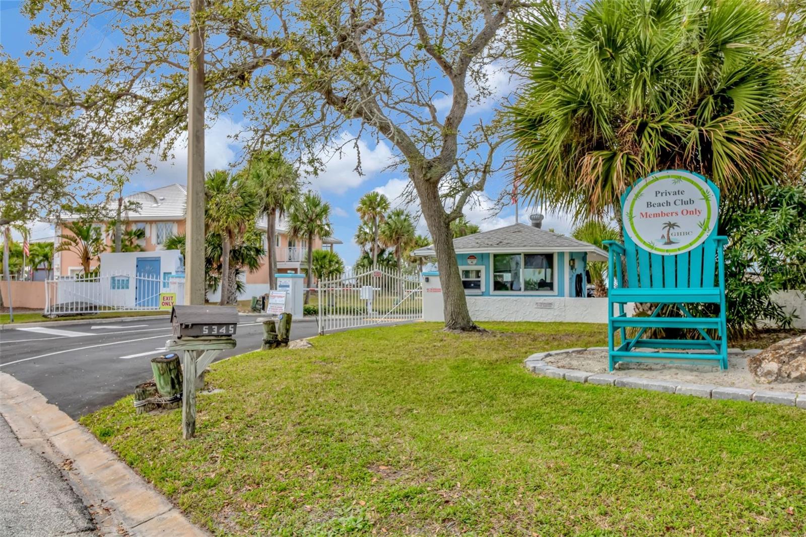 6420 Banyan Blvd #303 Property Photo 38