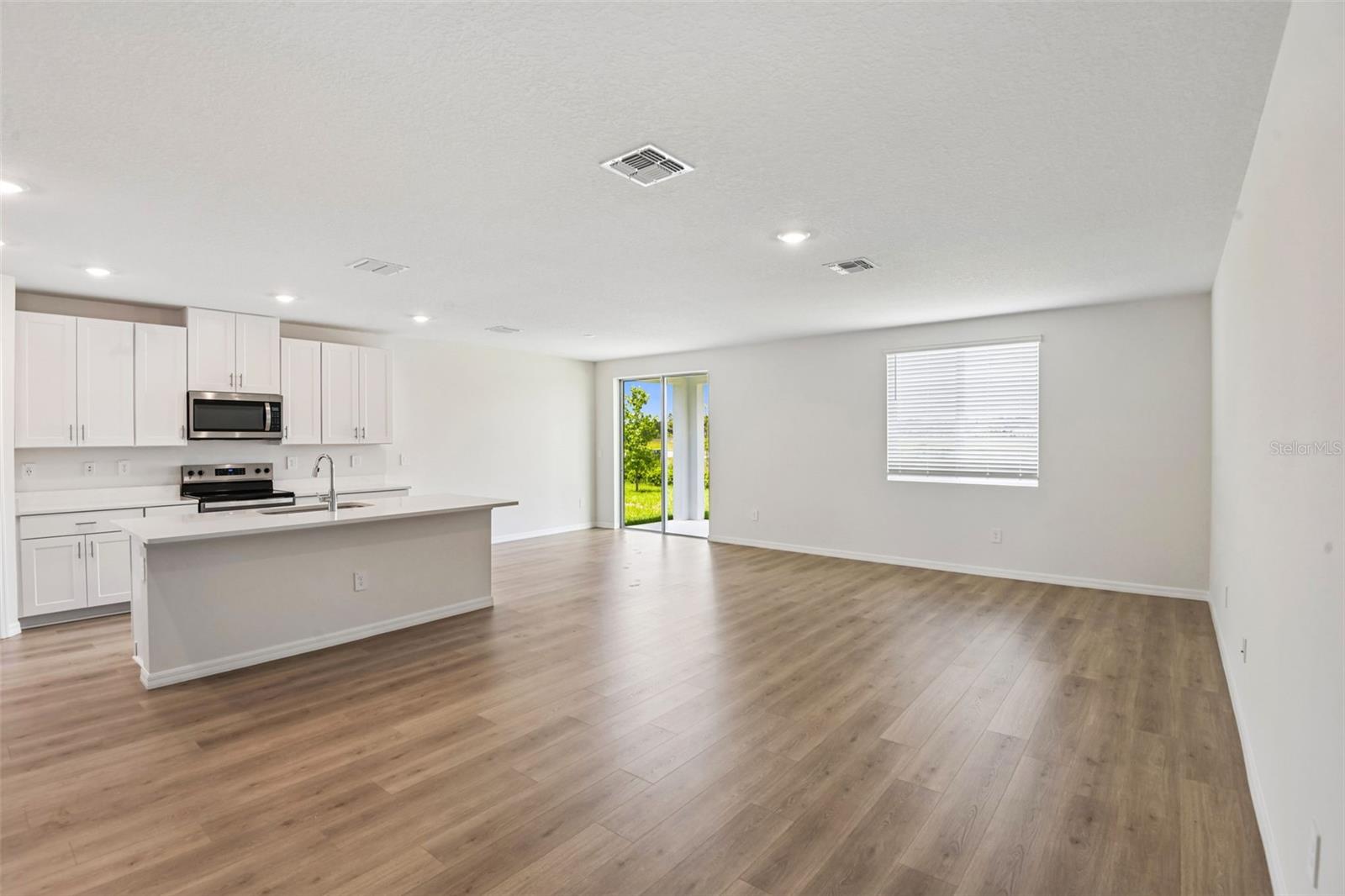 1631 Coolridge Pl Property Photo 11