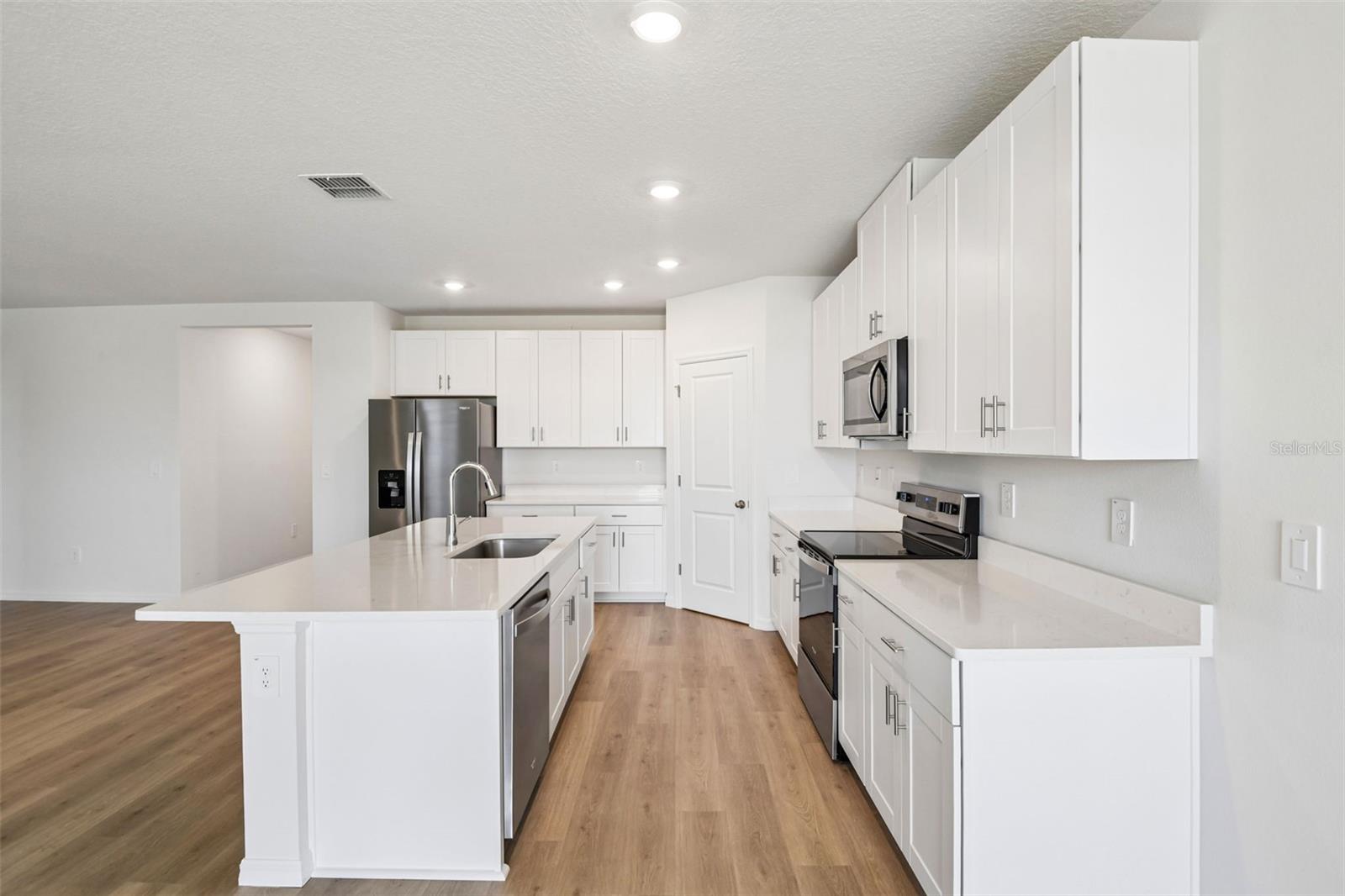 1631 Coolridge Pl Property Photo 15