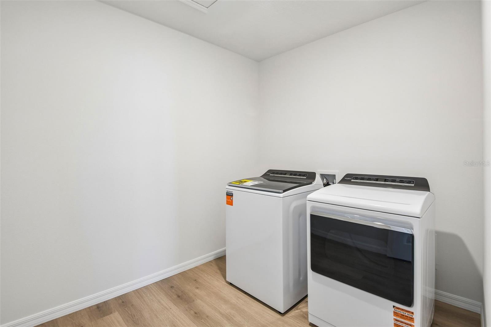 1631 Coolridge Pl Property Photo 28