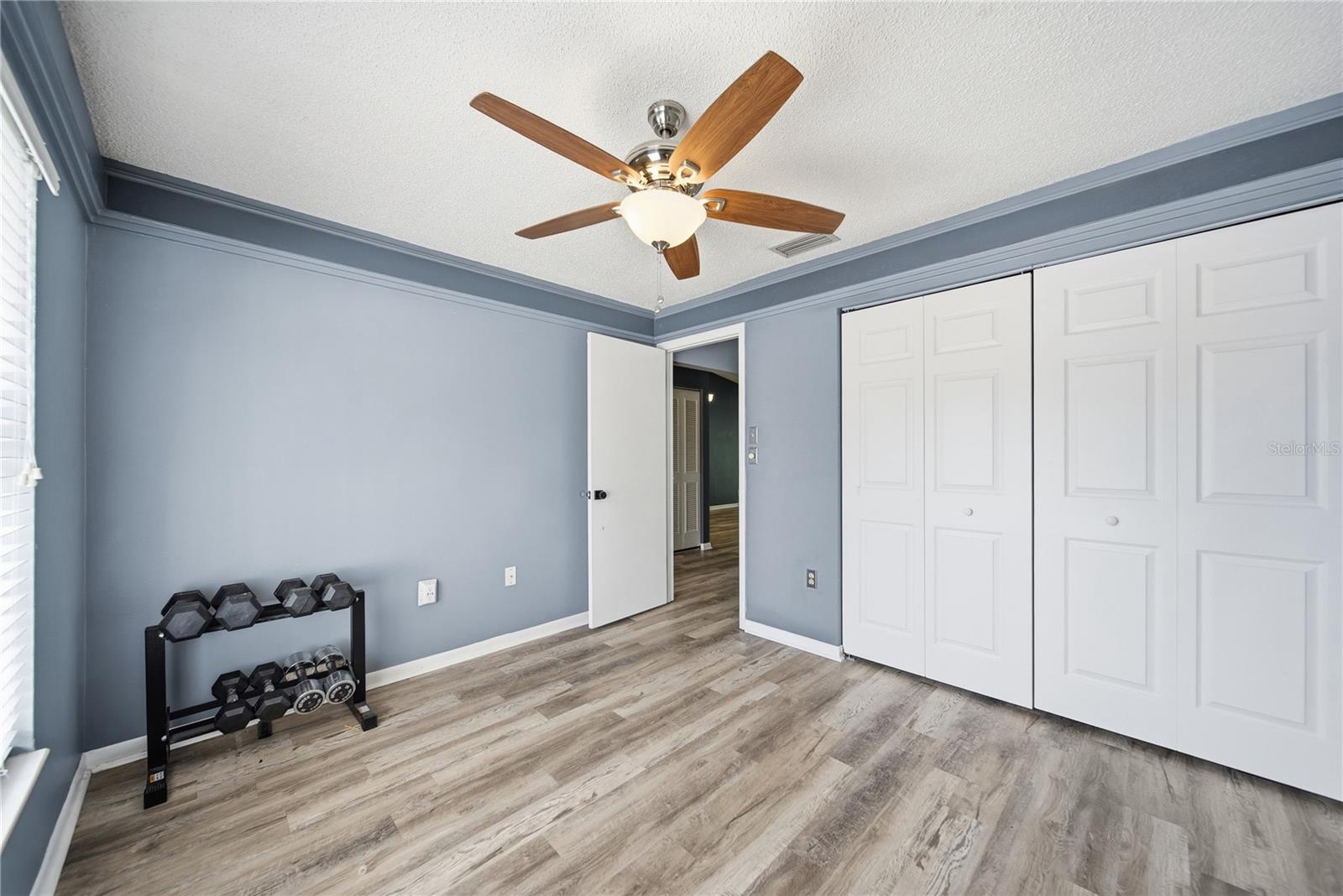3135 Charter Club Dr #b Property Photo 21