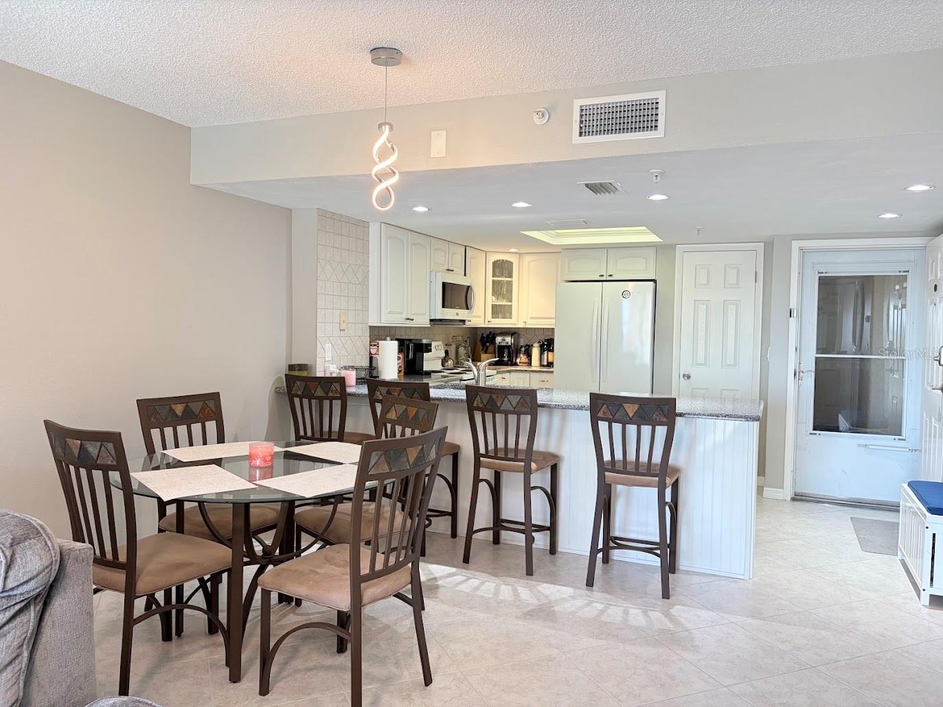 12924 Gulf Blvd #510 Property Photo 28