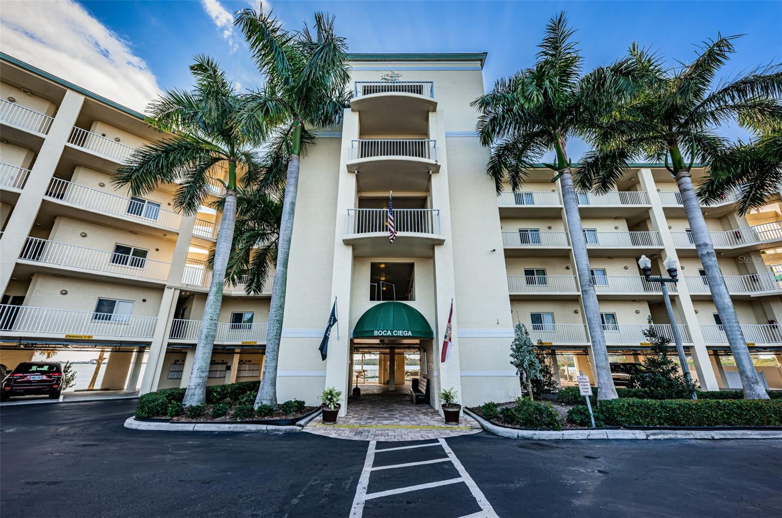 8800 Bay Pines Blvd #303 Property Photo 6