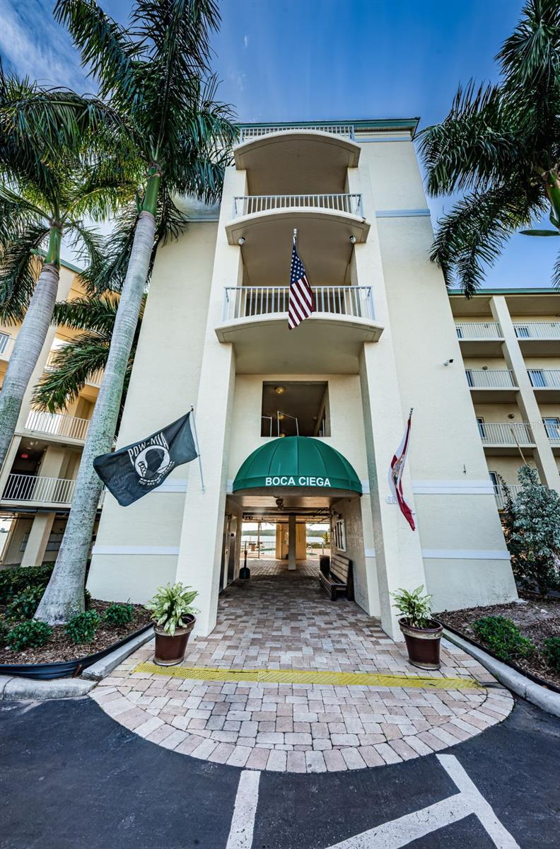 8800 Bay Pines Blvd #303 Property Photo 7