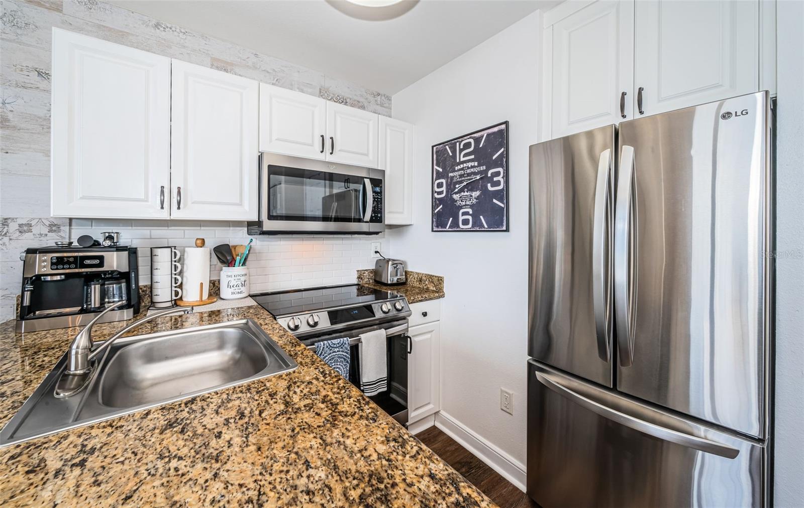 8800 Bay Pines Blvd #303 Property Photo 23
