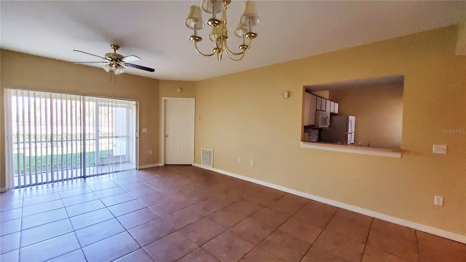 9612 Seadale Ct #101 Property Photo 6