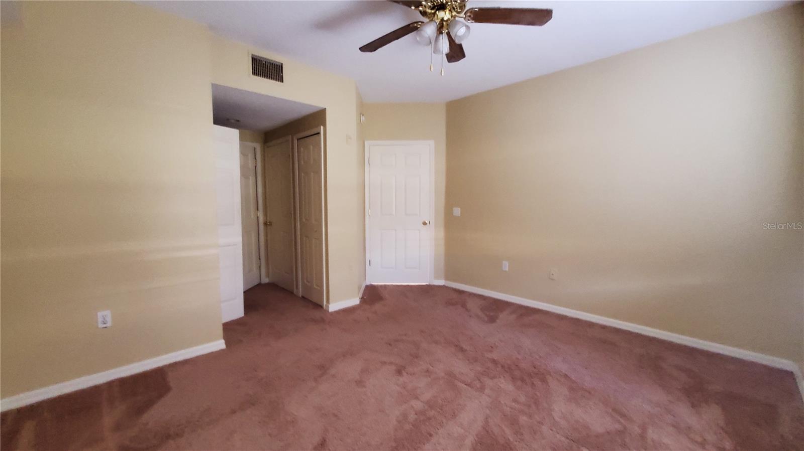 9612 Seadale Ct #101 Property Photo 10