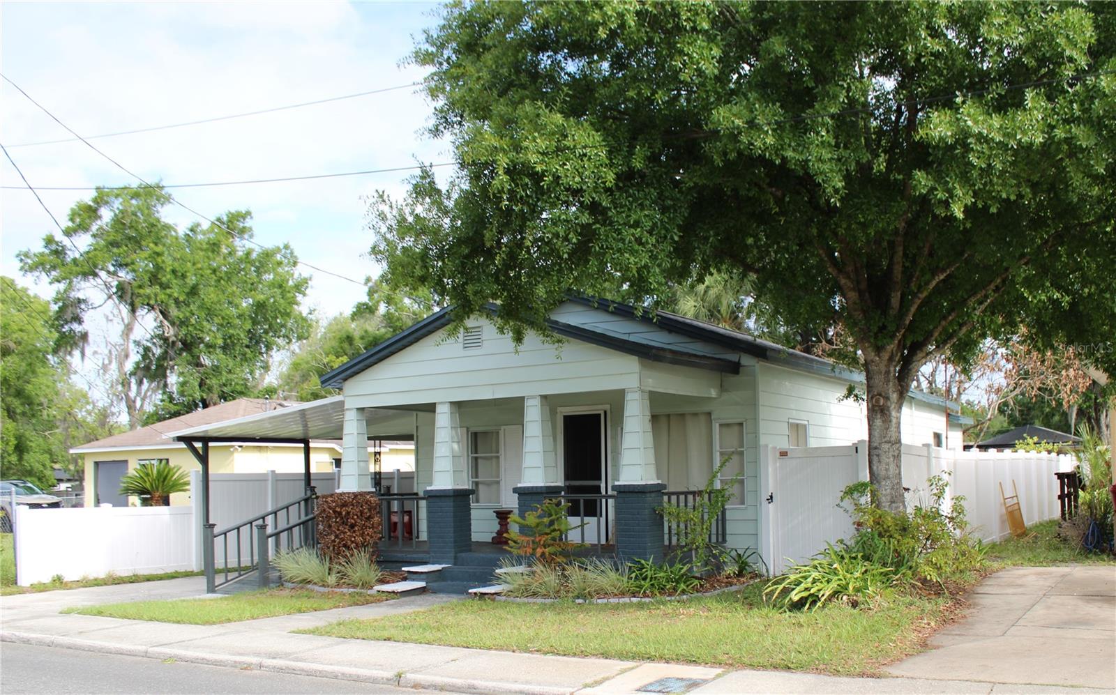 1106 E Dr Martin Luther King Jr Blvd Property Photo 2