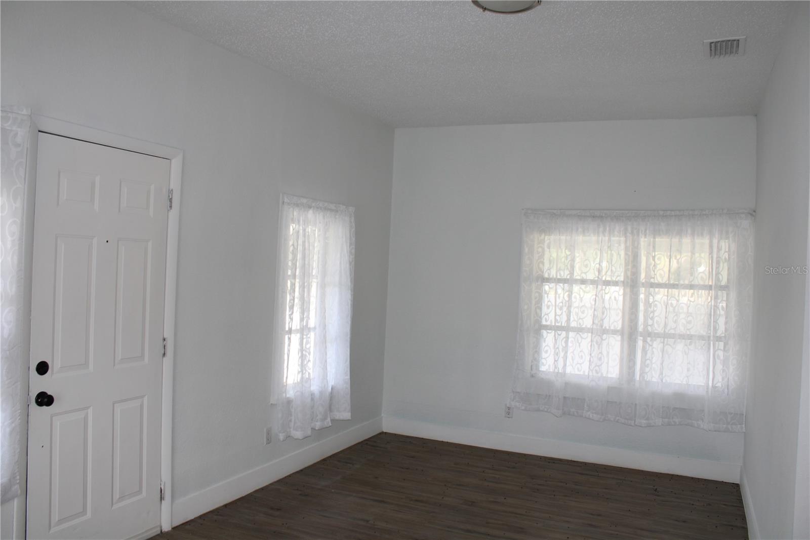 1106 E Dr Martin Luther King Jr Blvd Property Photo 12