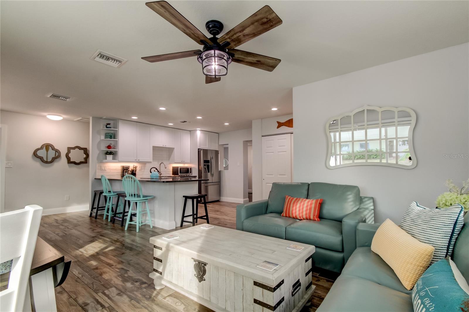 1907 2nd St Property Photo 10